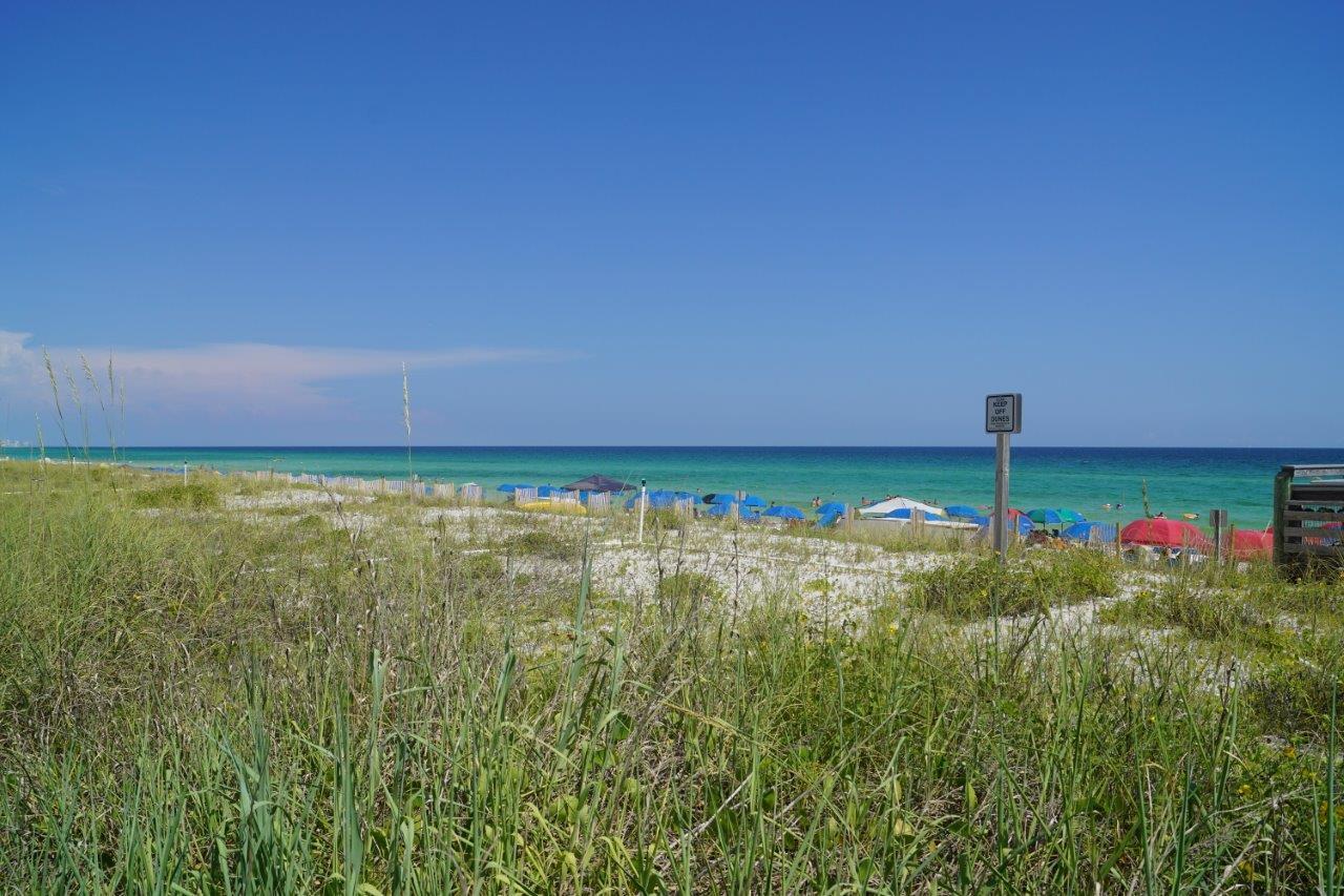 SHORELINE TOWERS 1 - Residential