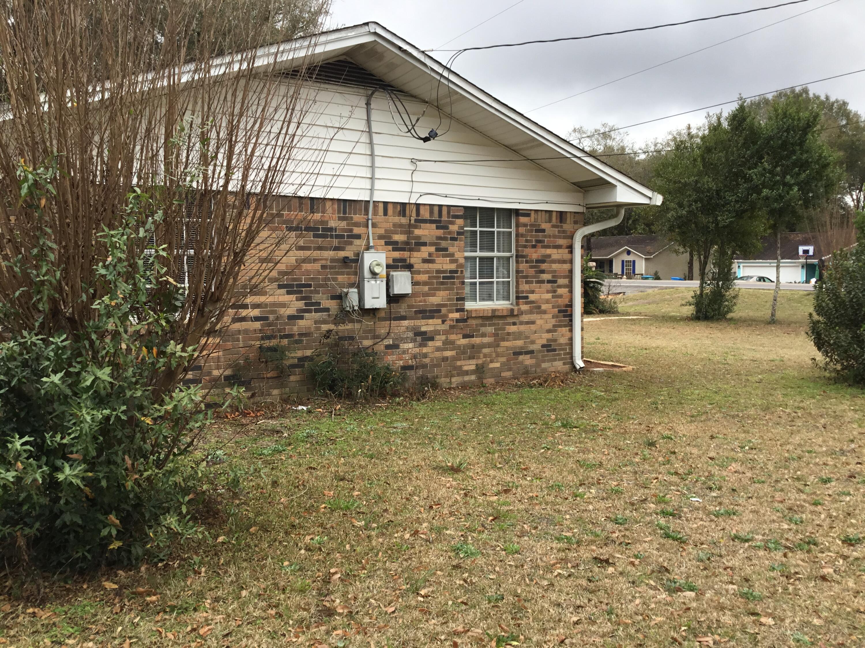 CRESTVIEW (231100.00) - Residential