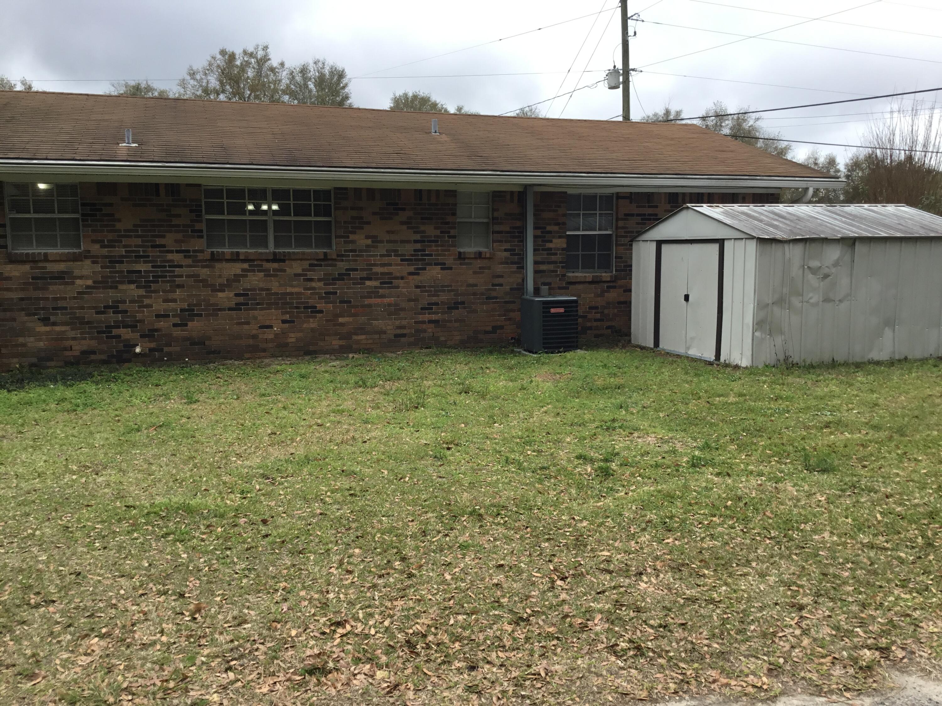 CRESTVIEW (231100.00) - Residential