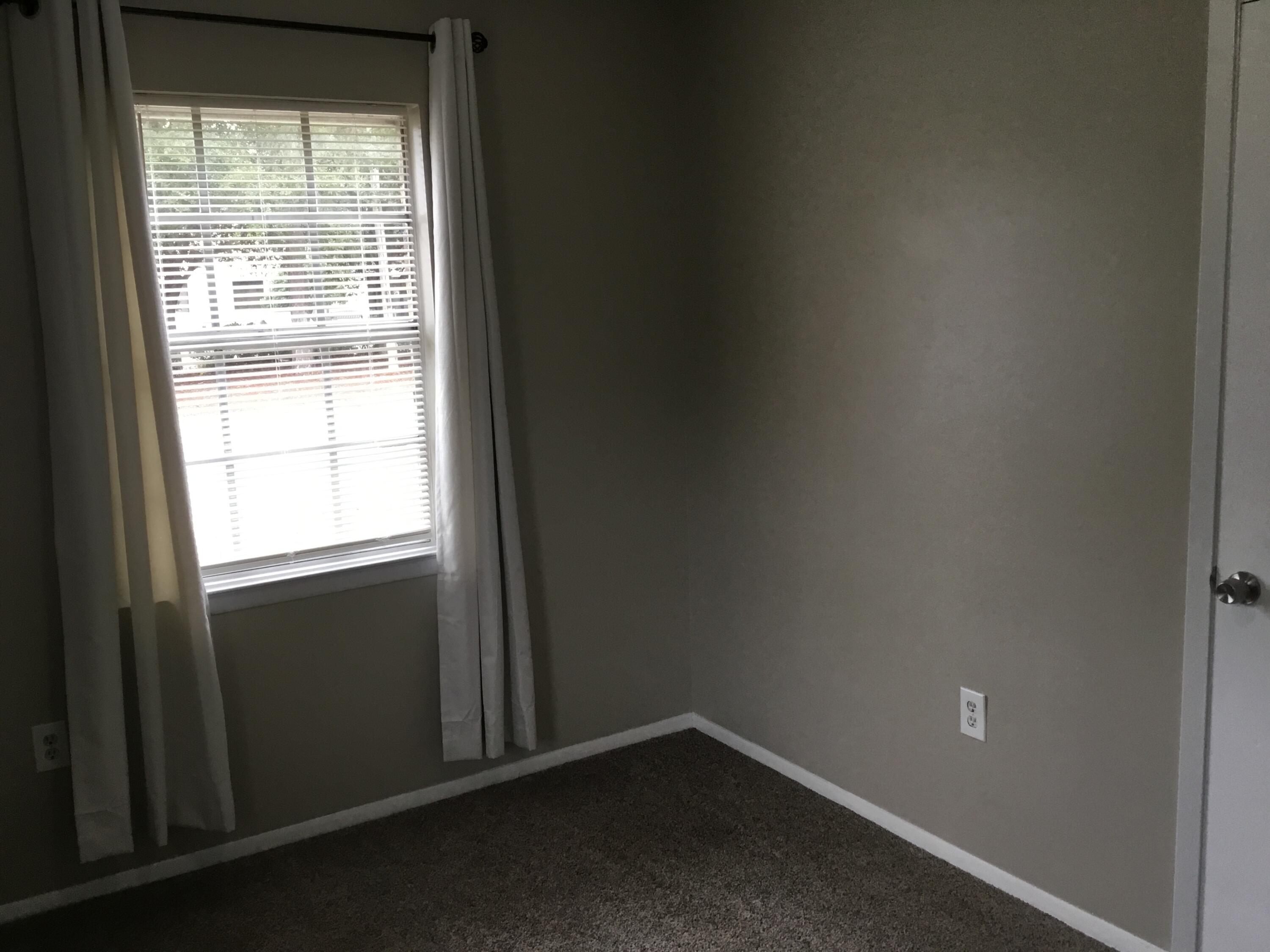 CRESTVIEW (231100.00) - Residential