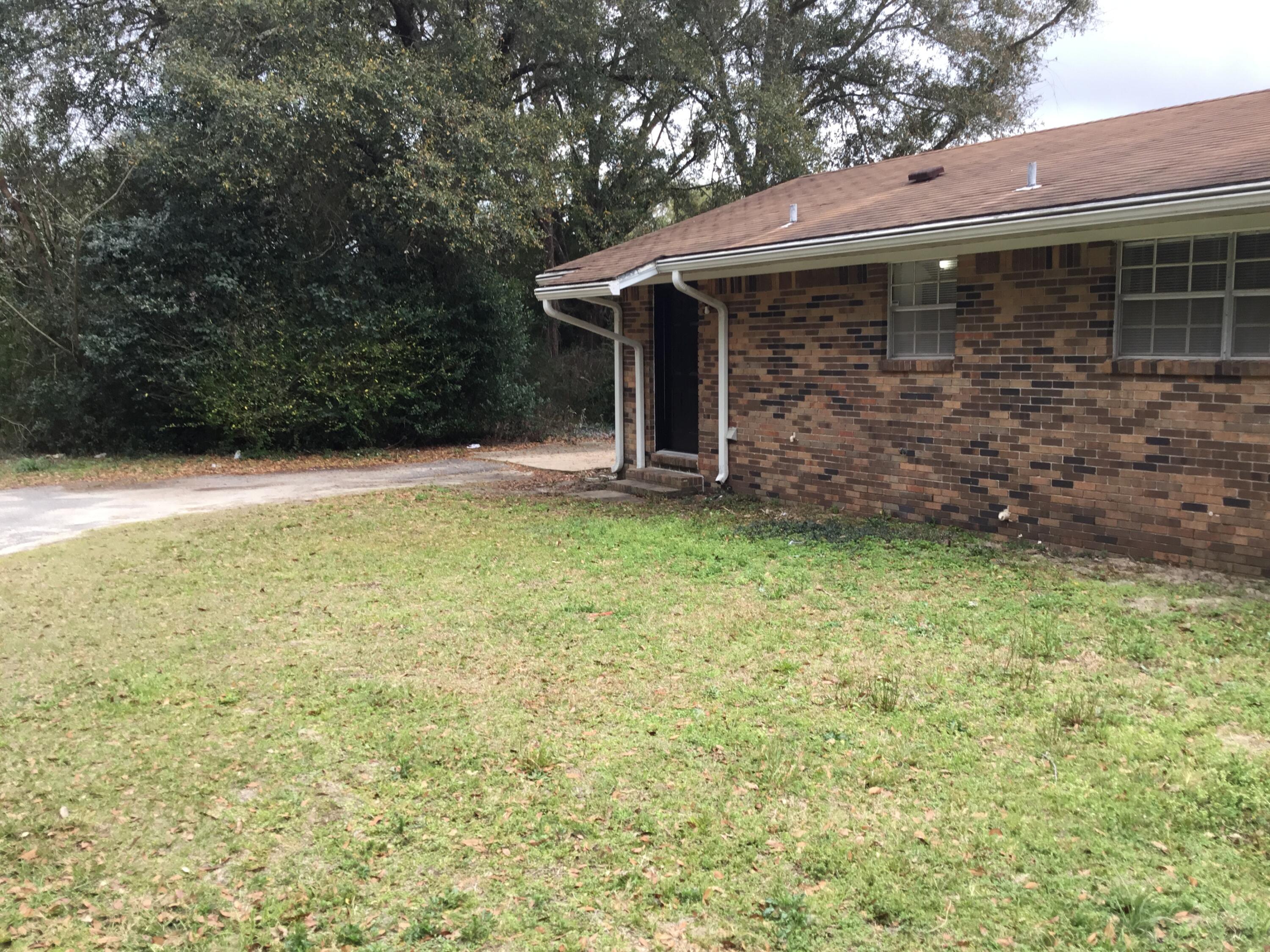 CRESTVIEW (231100.00) - Residential