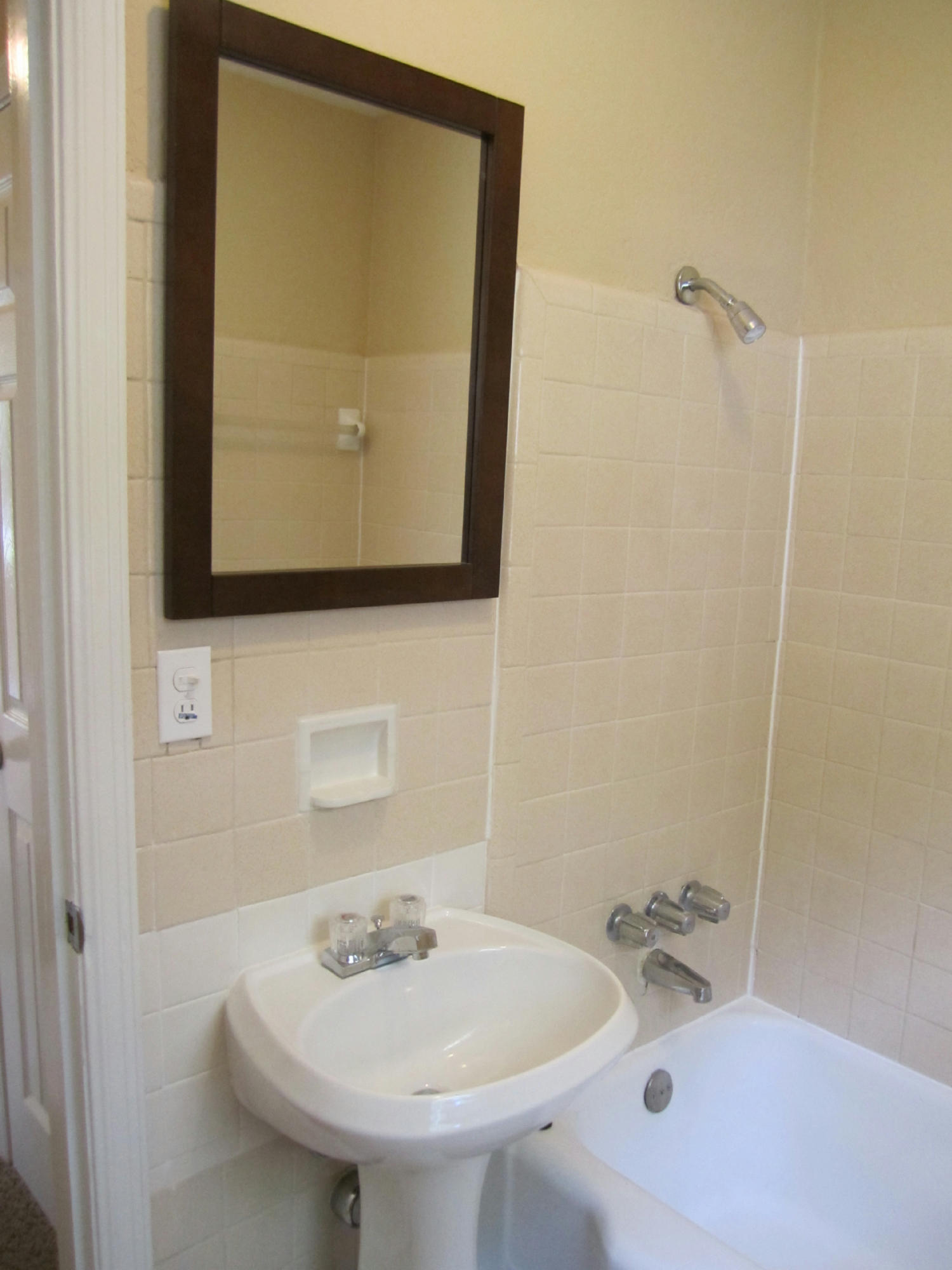 ELLIOTTS POINT RESUB - Residential