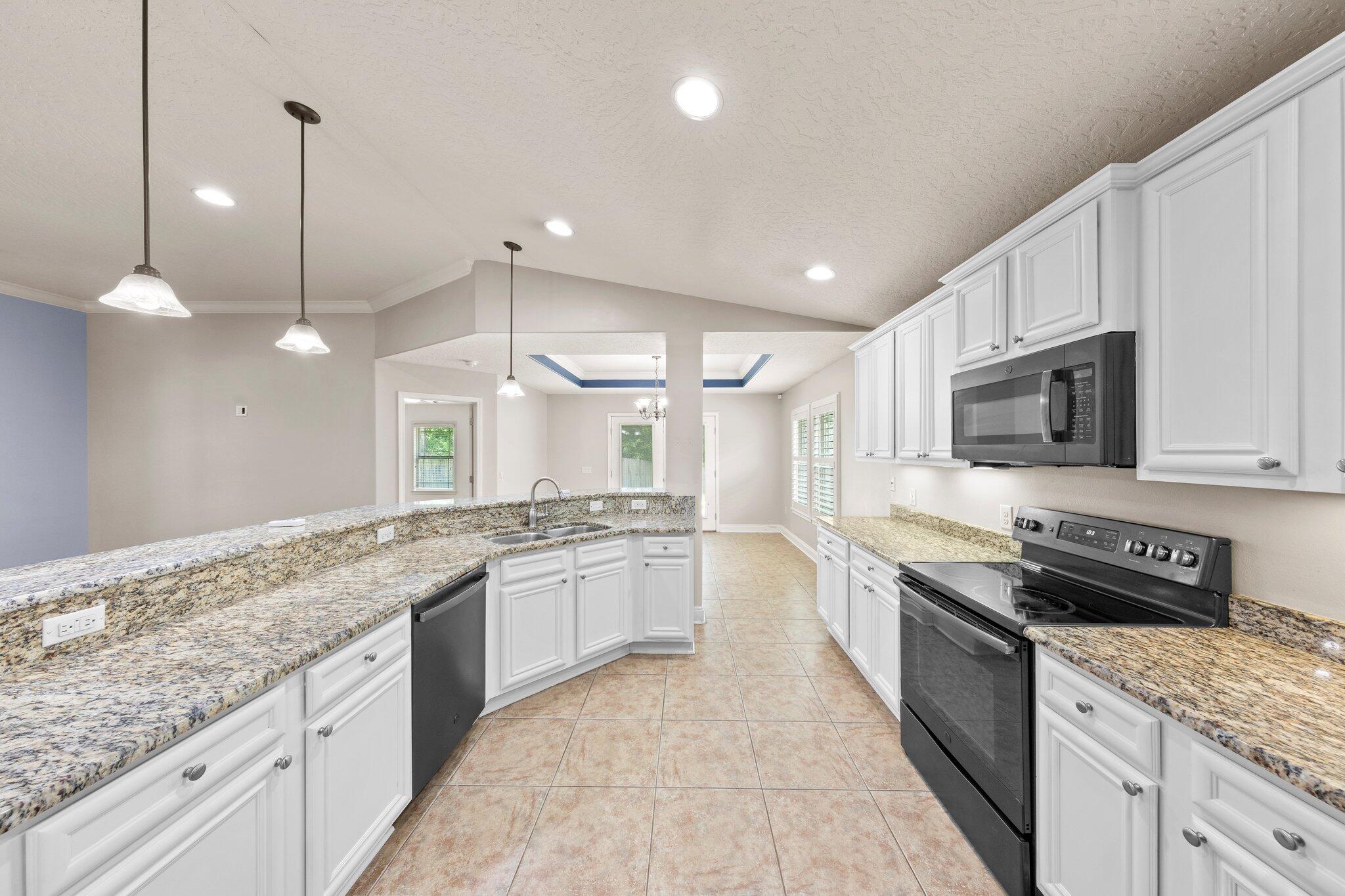 COTTAGES AT EAST RIVER - Residential