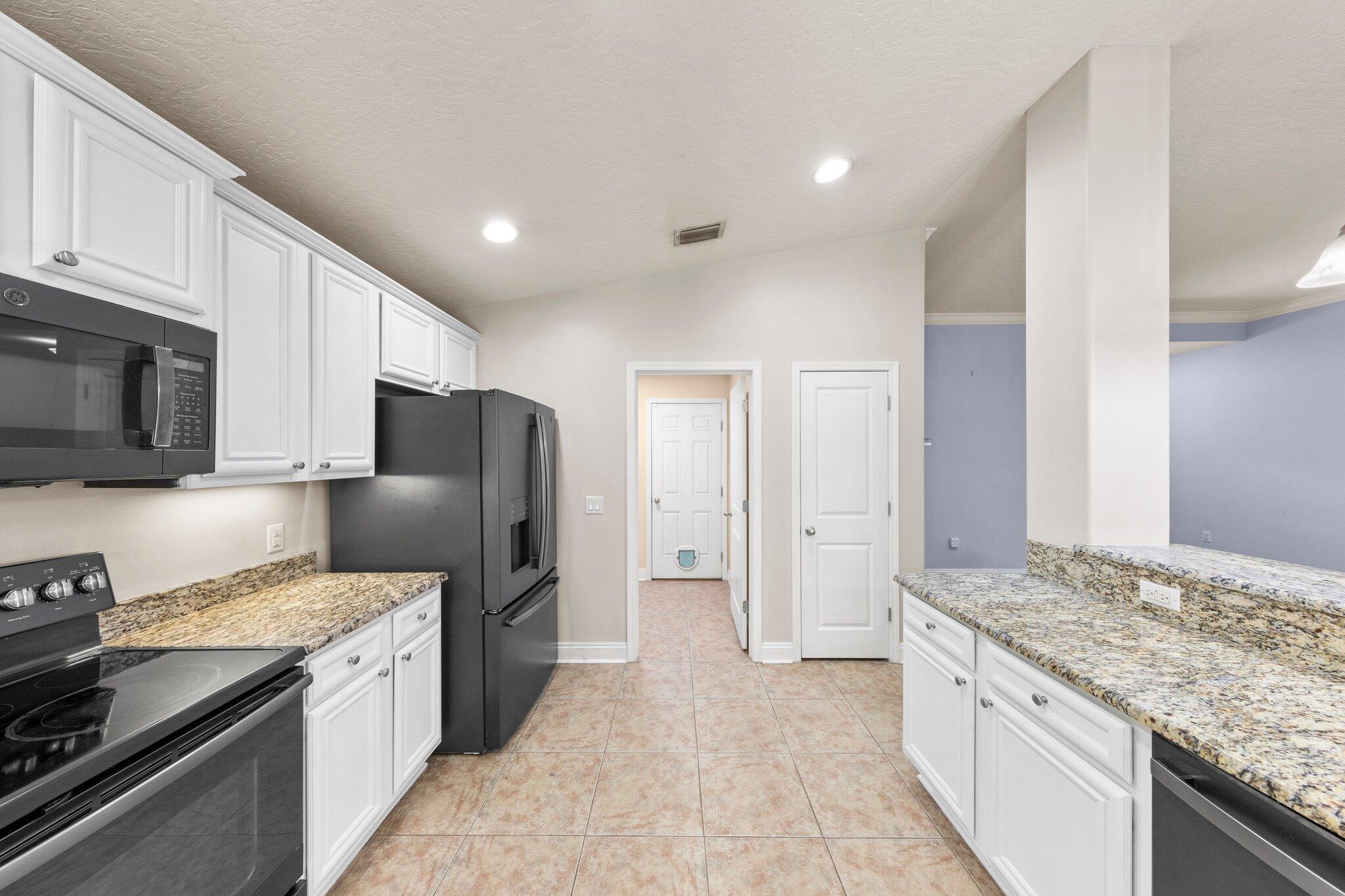 COTTAGES AT EAST RIVER - Residential