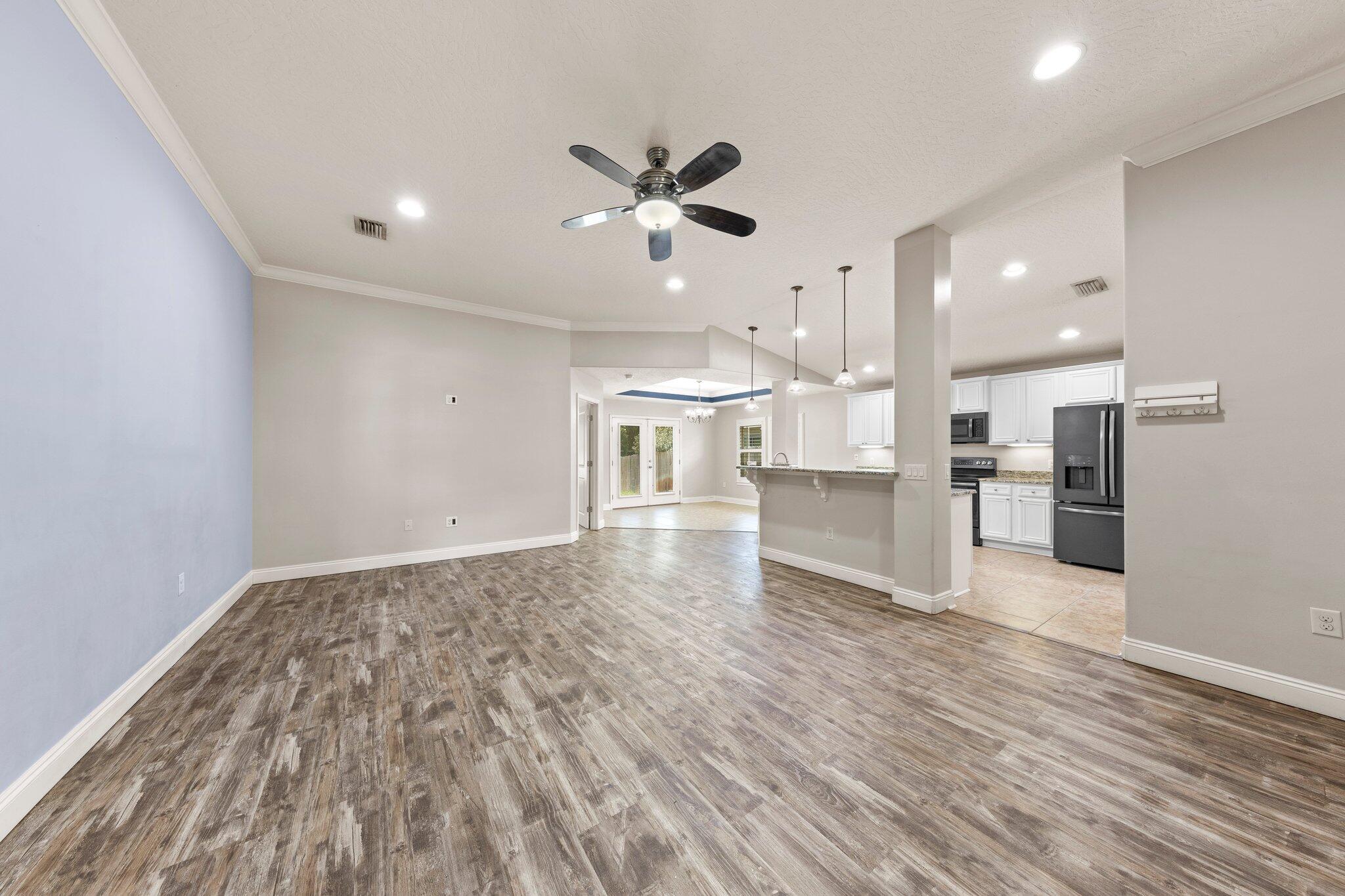 COTTAGES AT EAST RIVER - Residential