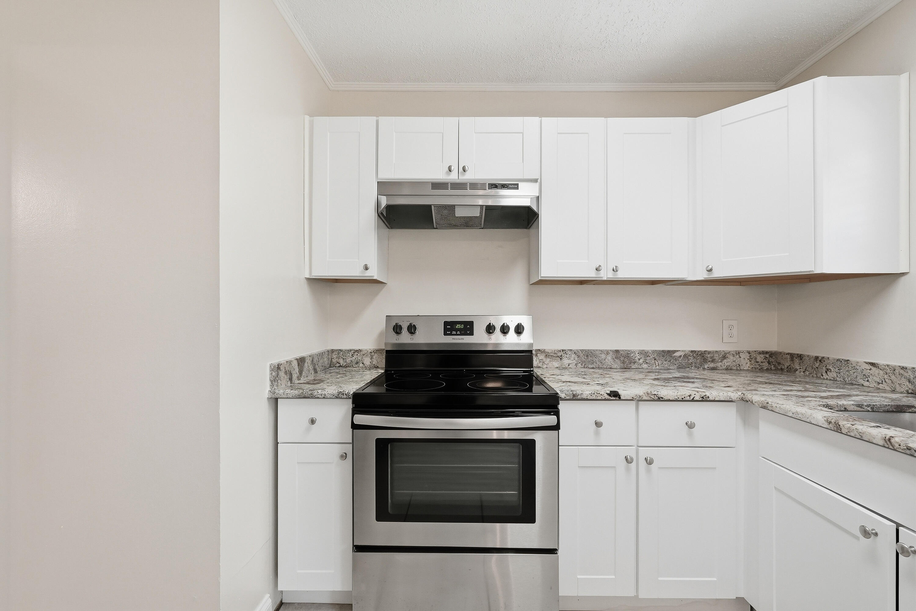 SPRINGDALE - Residential Lease