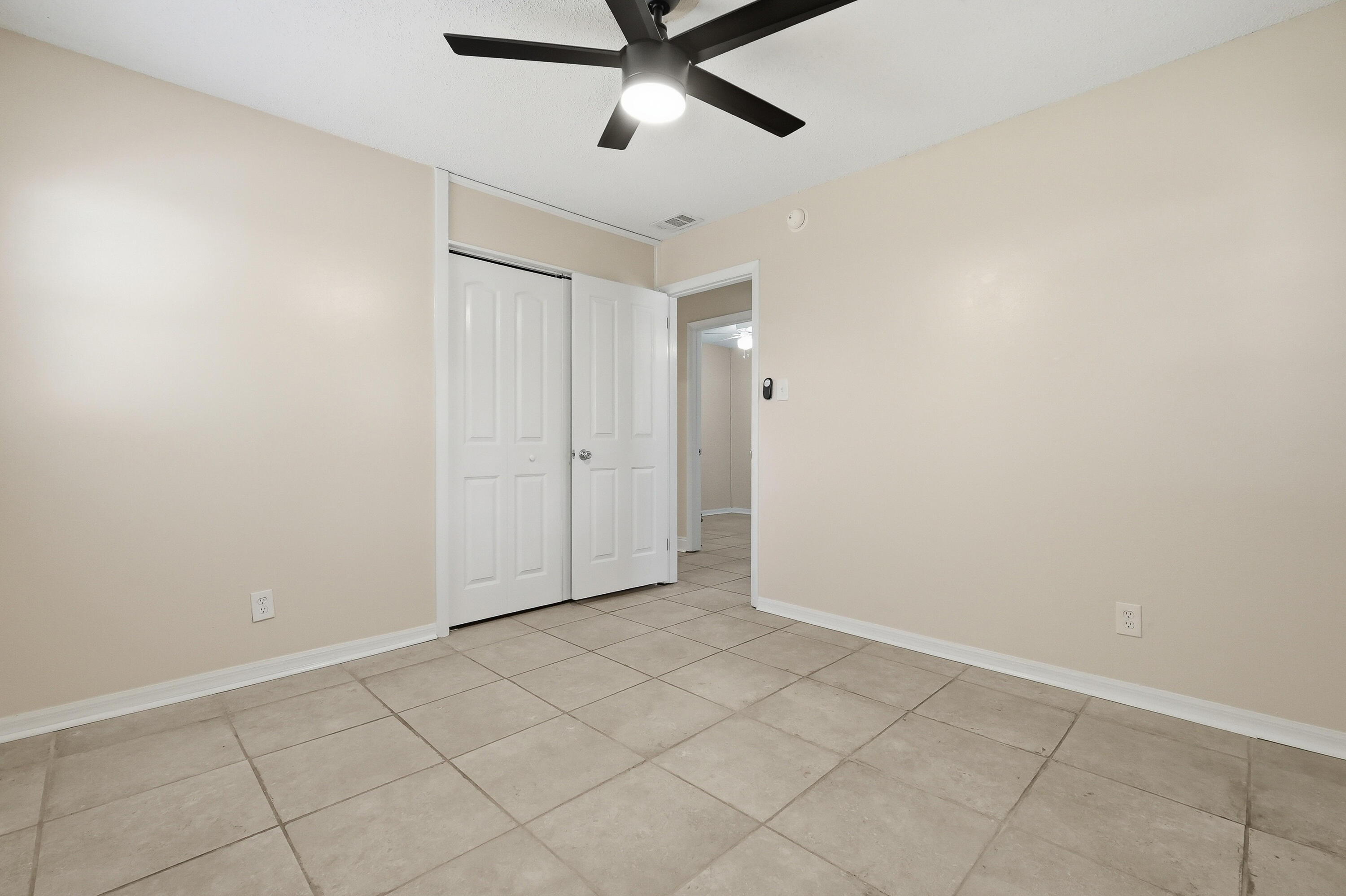 SPRINGDALE - Residential Lease