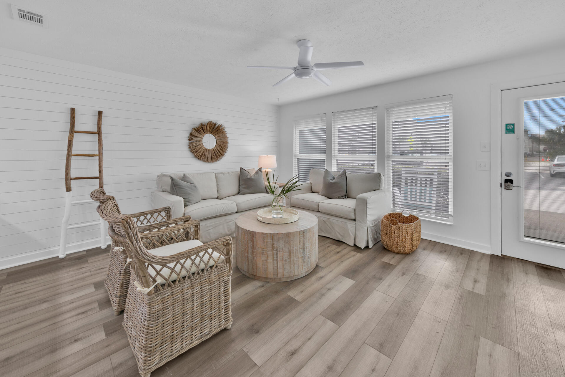 SOUTHWIND 2 CONDO - Residential