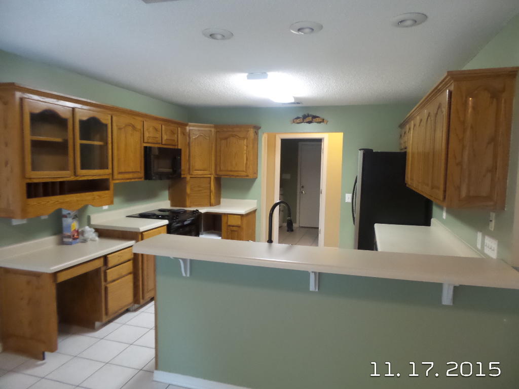 PAGE PLACE 3 PH 1 - Residential Lease