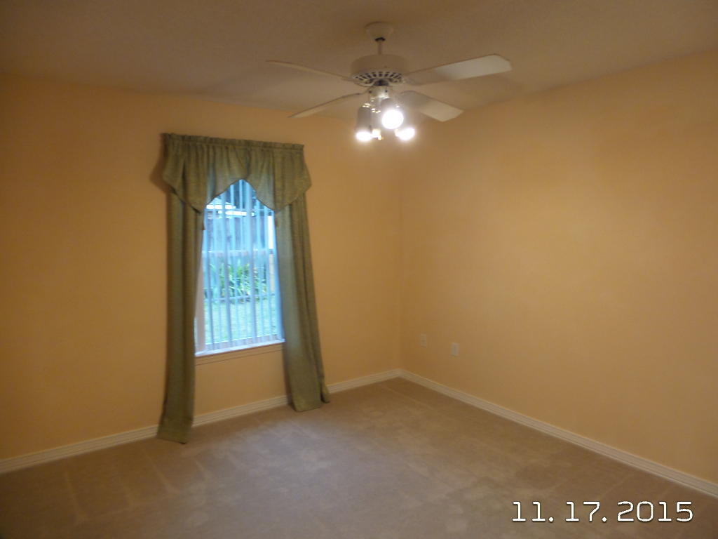 PAGE PLACE 3 PH 1 - Residential Lease