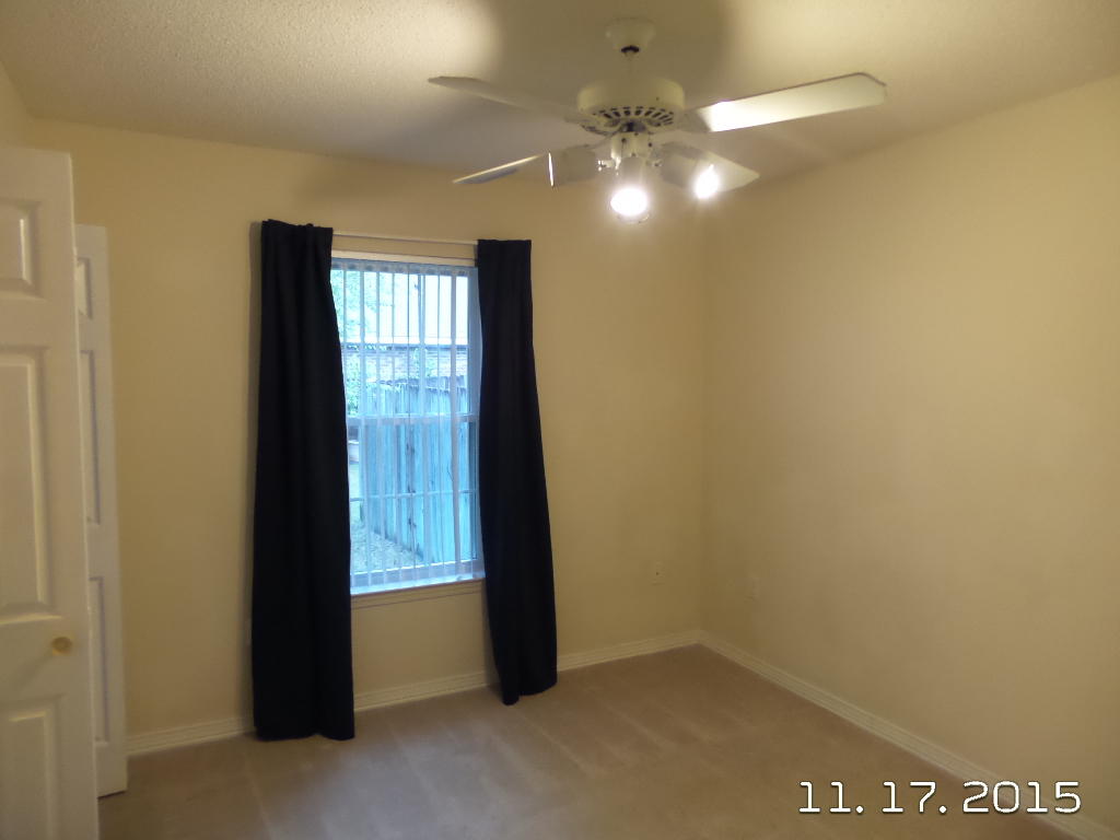 PAGE PLACE 3 PH 1 - Residential Lease