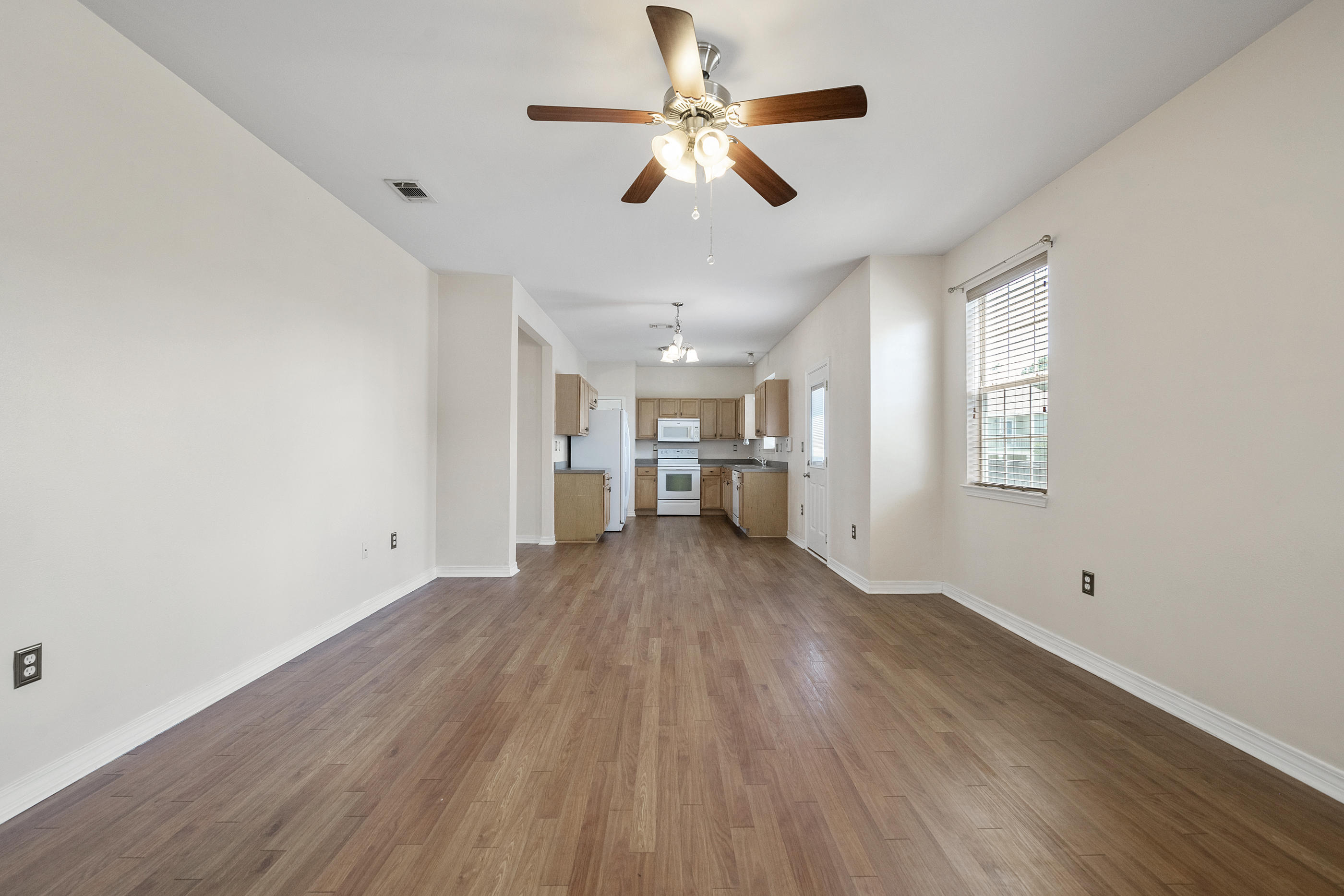 SANDY RIDGE ESTATES - Residential