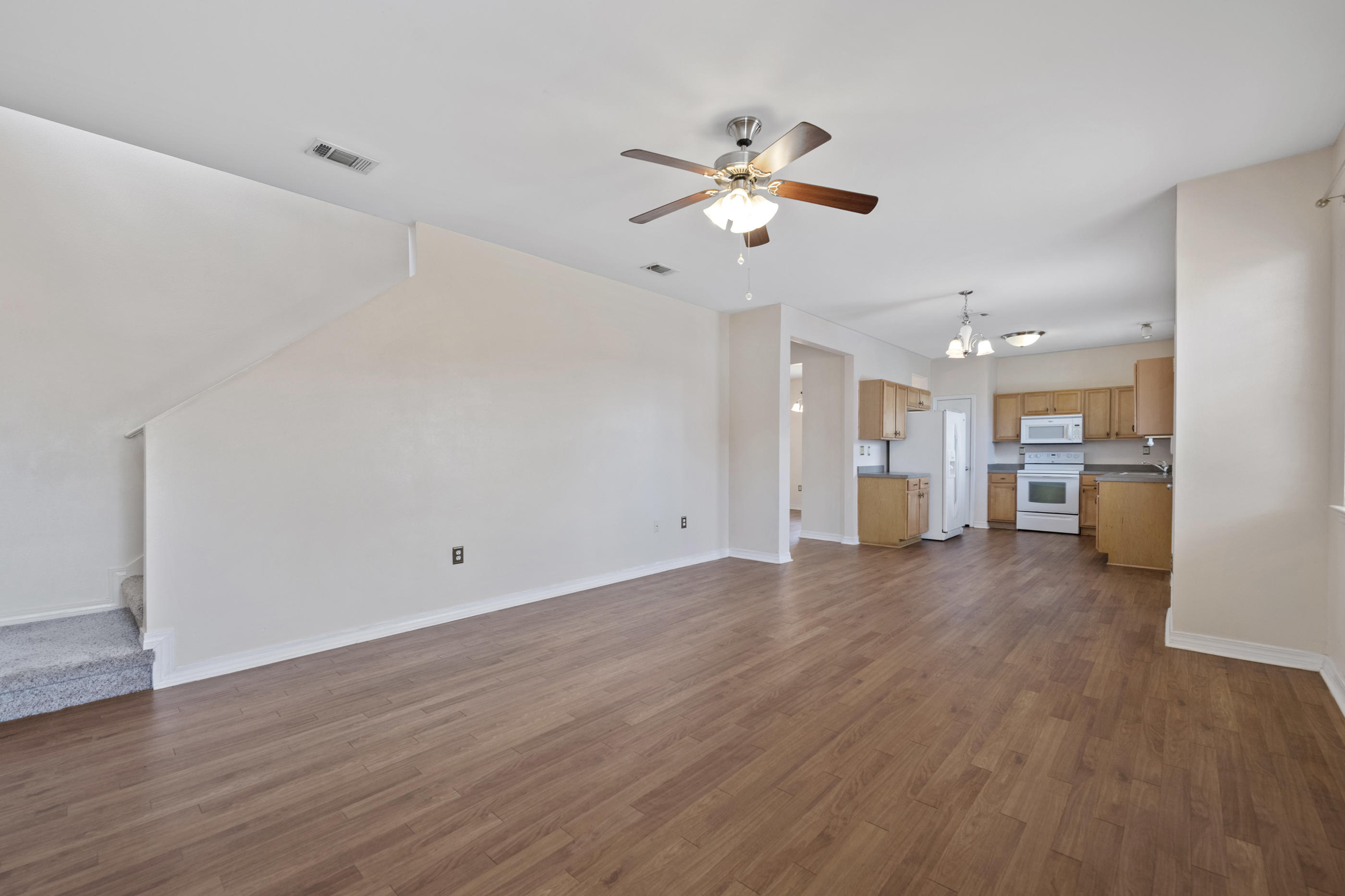 SANDY RIDGE ESTATES - Residential