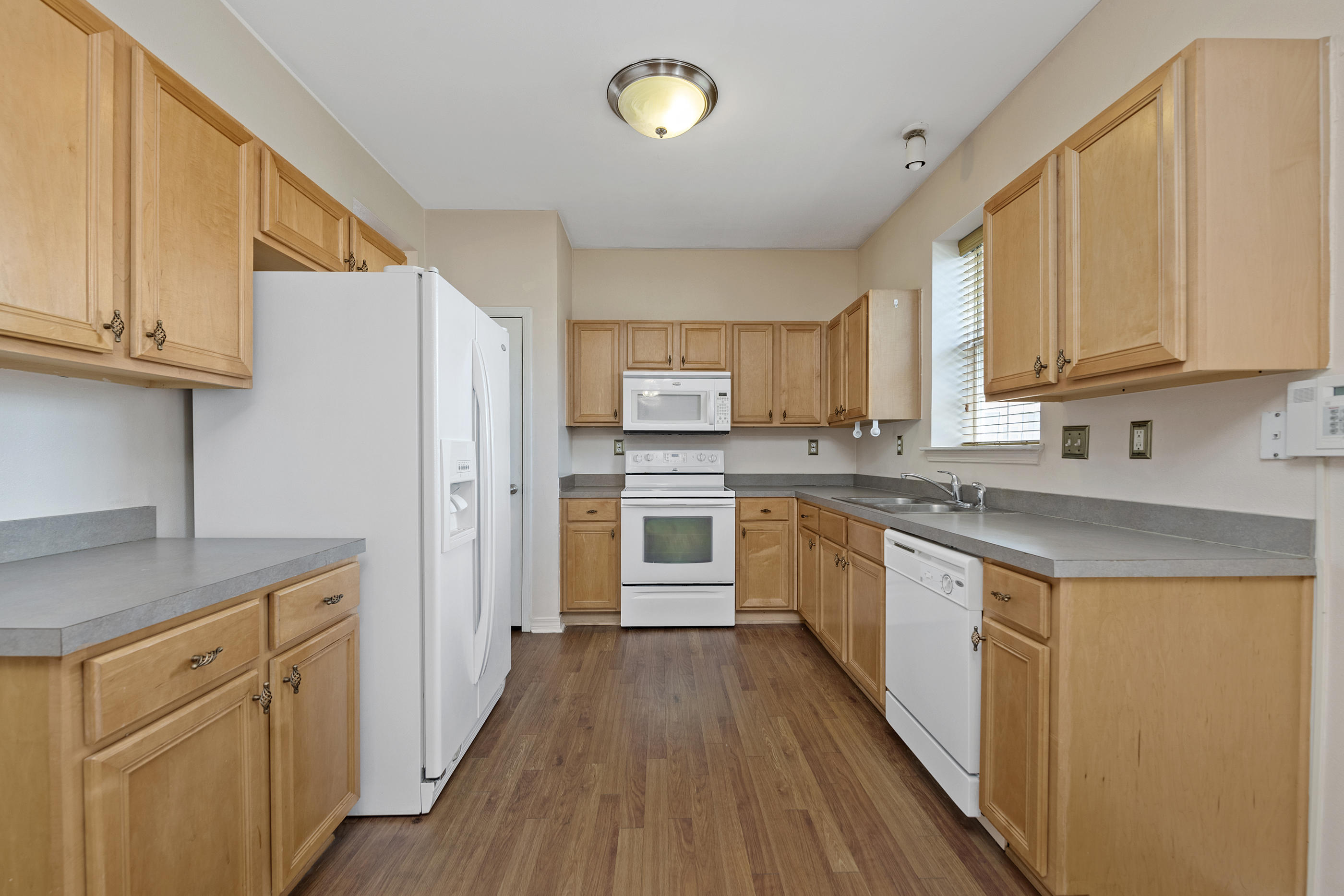 SANDY RIDGE ESTATES - Residential