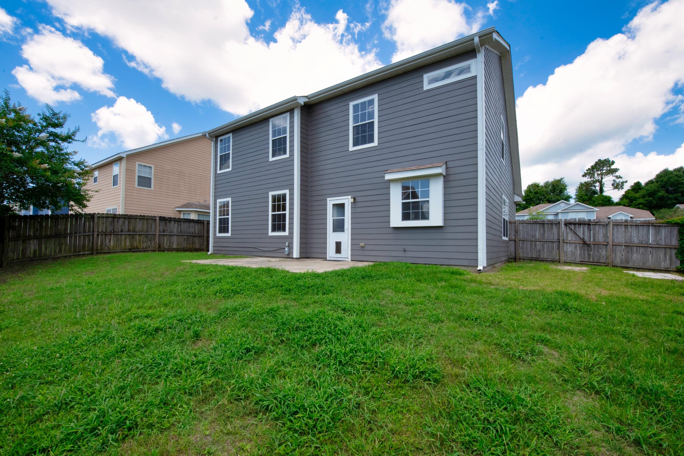 SANDY RIDGE ESTATES - Residential