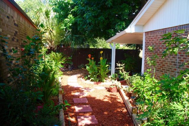 INDIAN OAKS - Residential