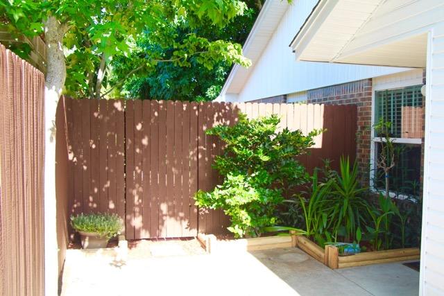 INDIAN OAKS - Residential