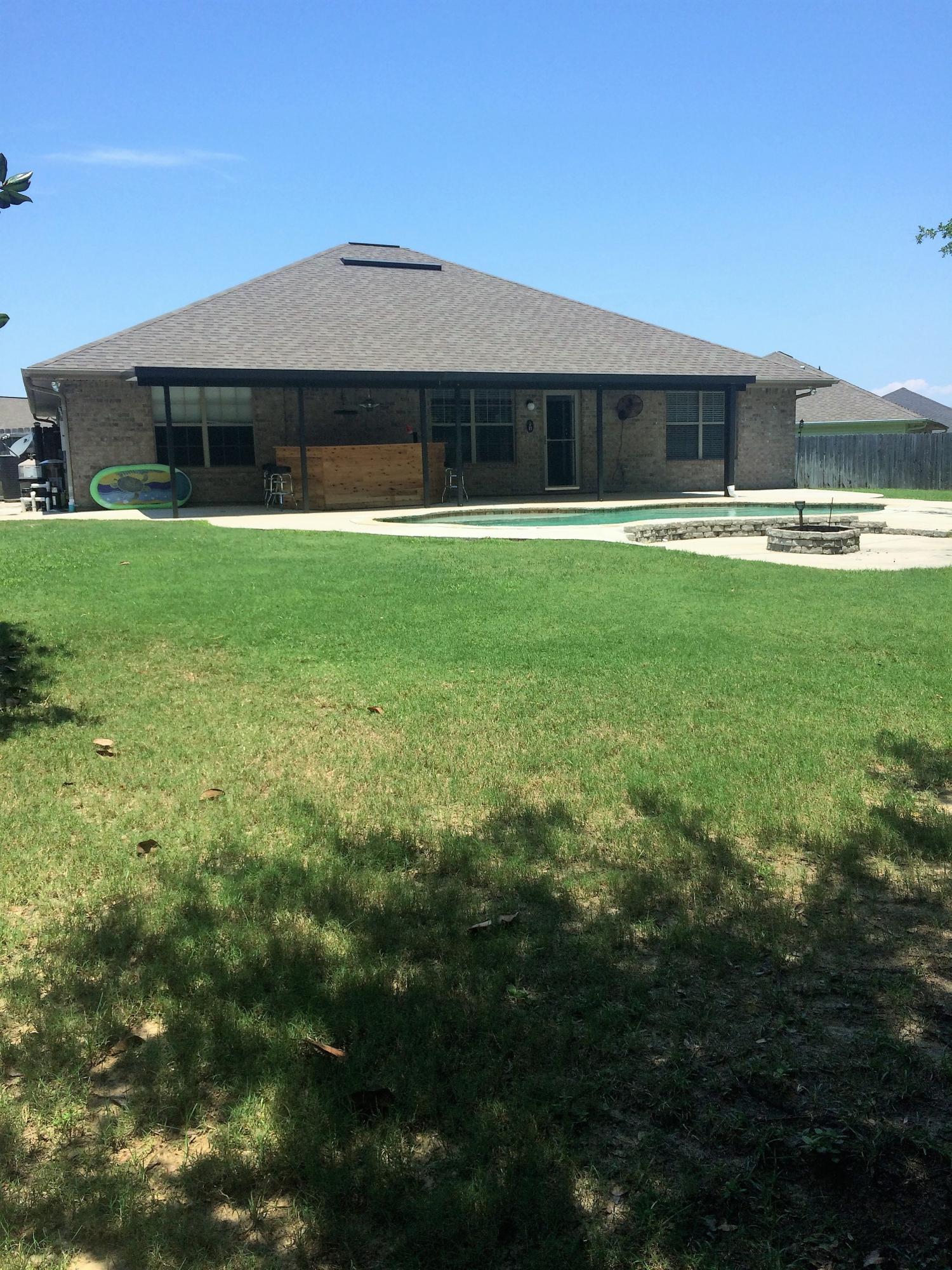 BAY PINES - Residential