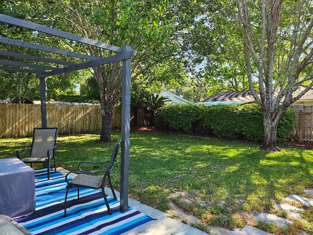 GLENWOOD ACRES - Residential