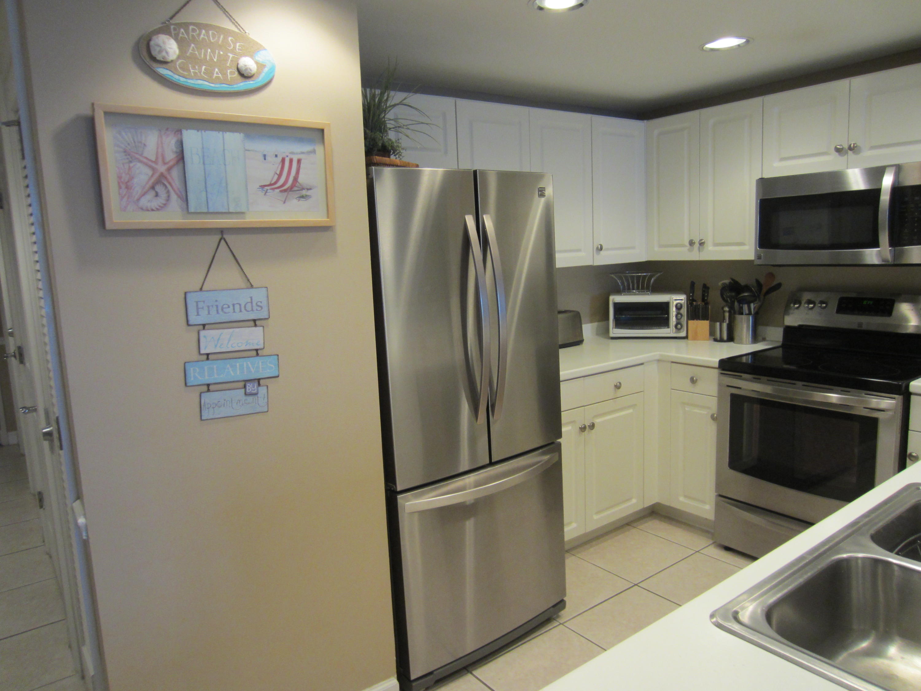 STERLING SHORES - Residential