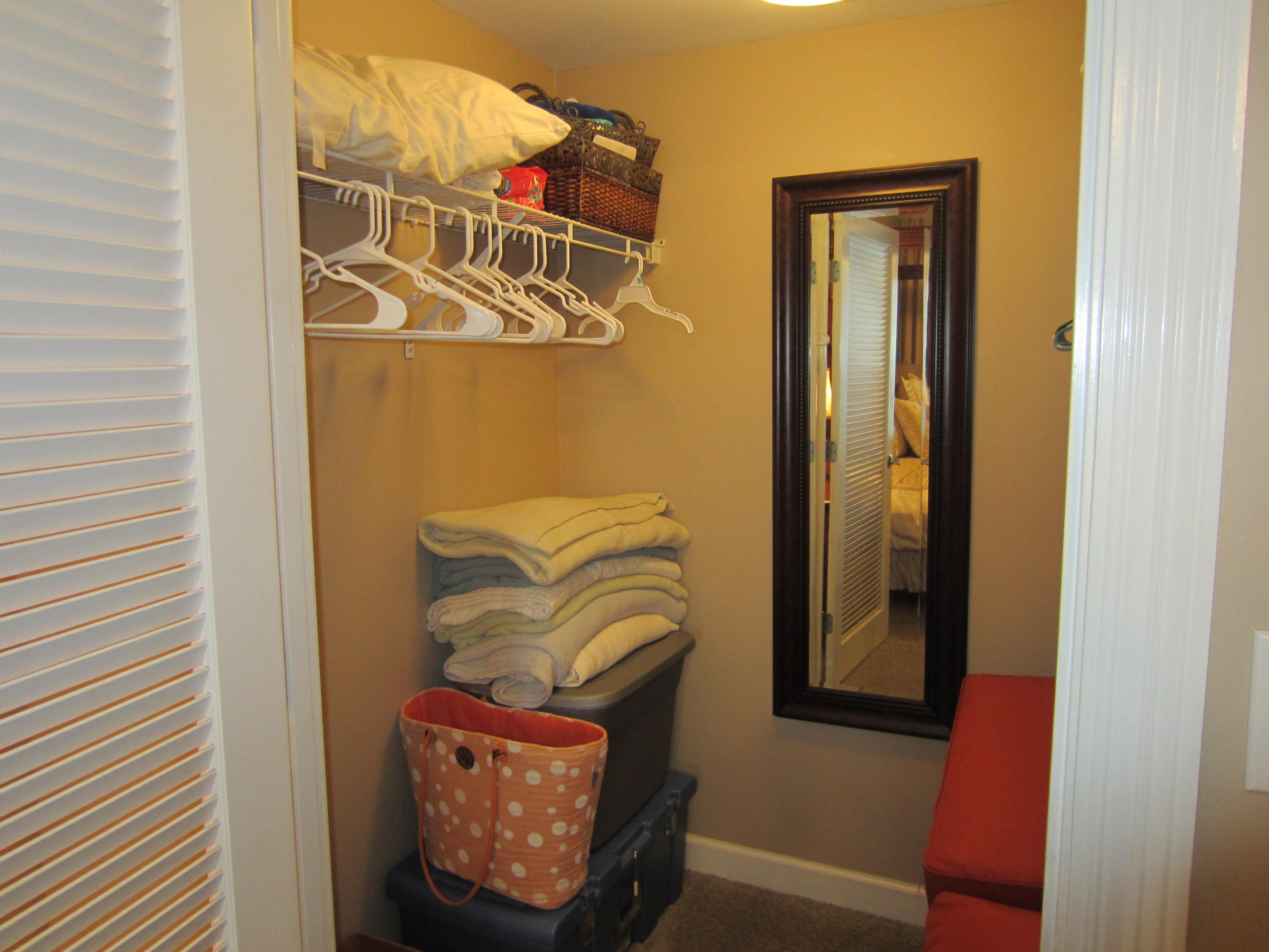 STERLING SHORES - Residential