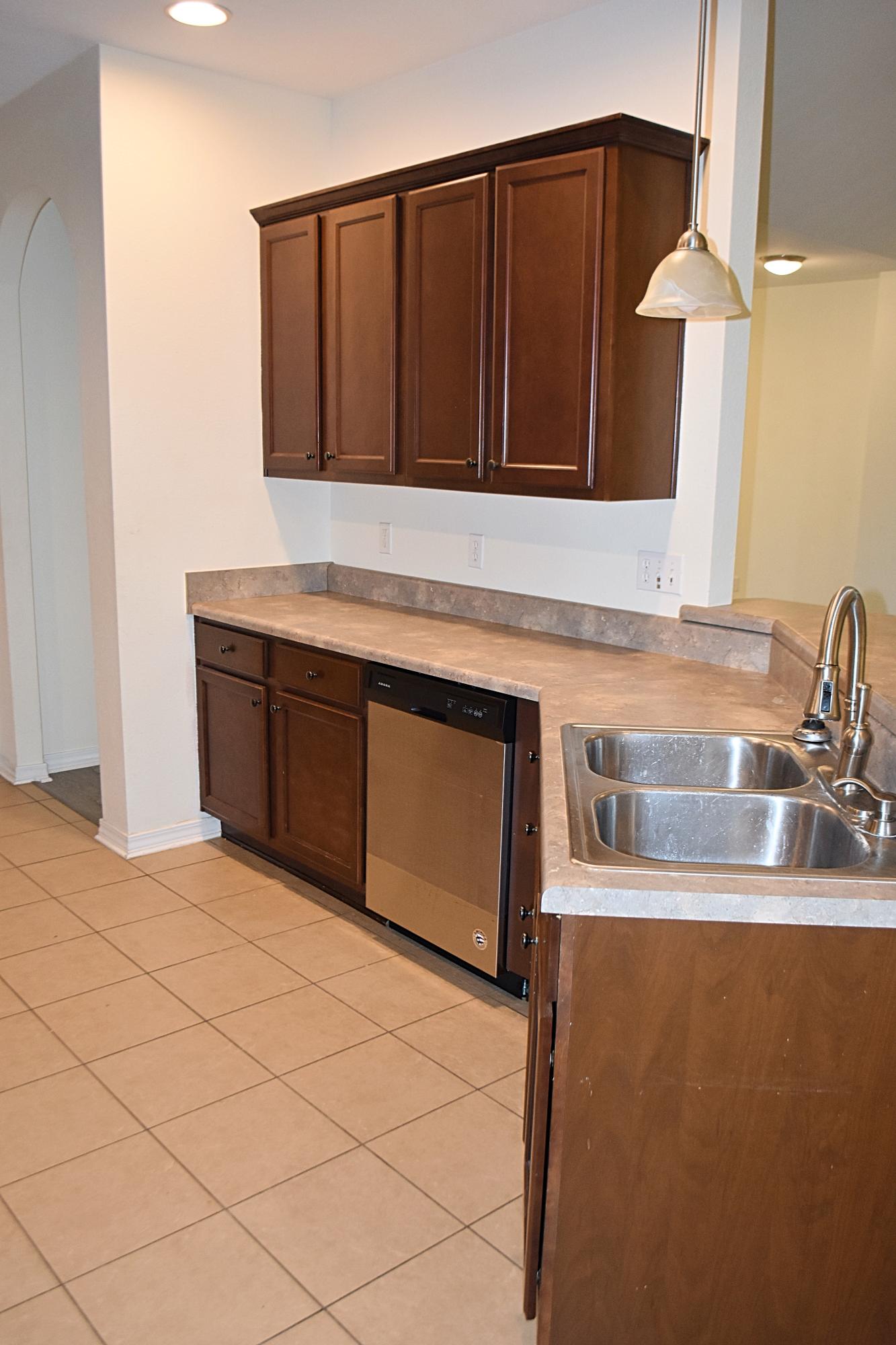 HAMMOCK BAY - Residential Lease