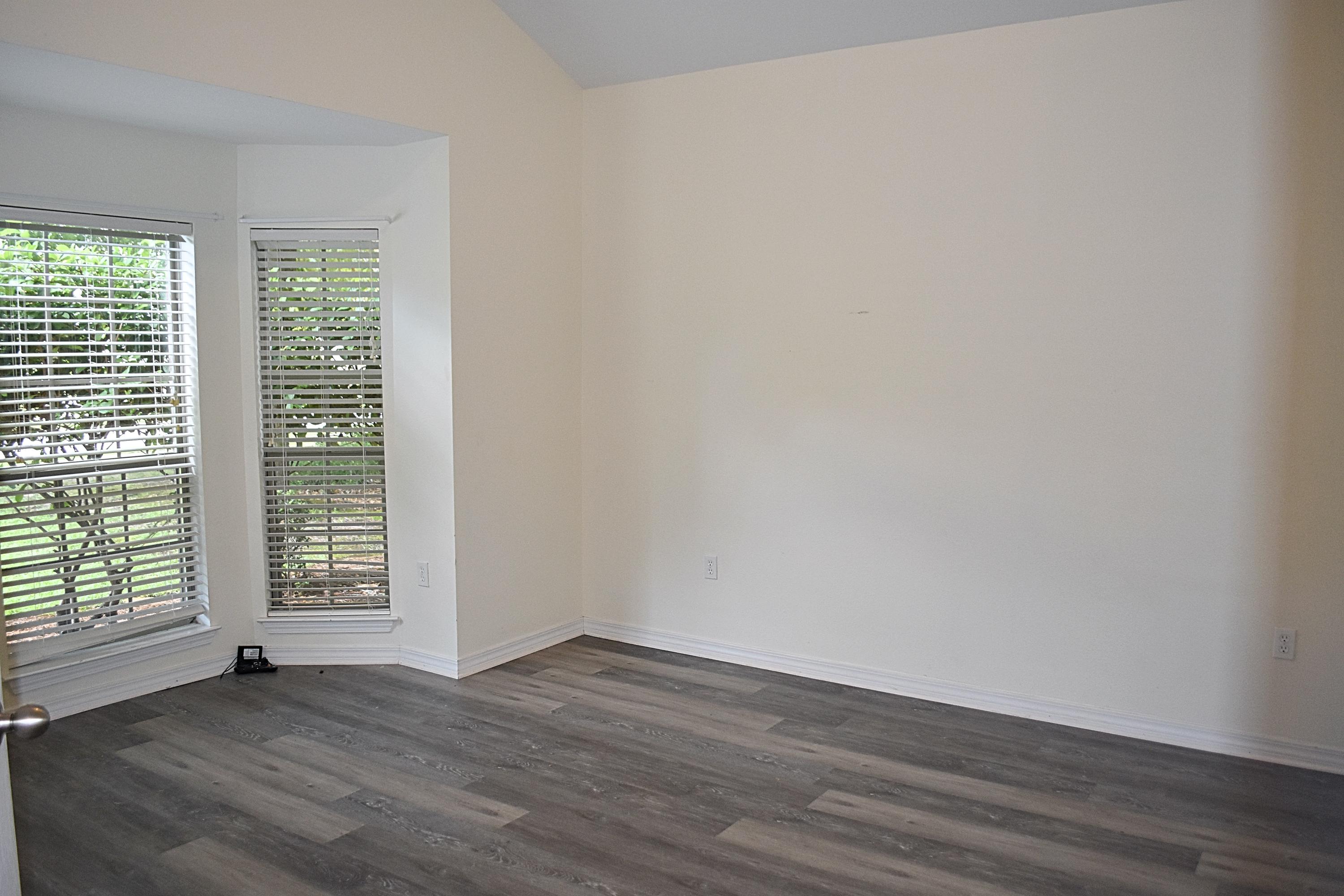 HAMMOCK BAY - Residential Lease