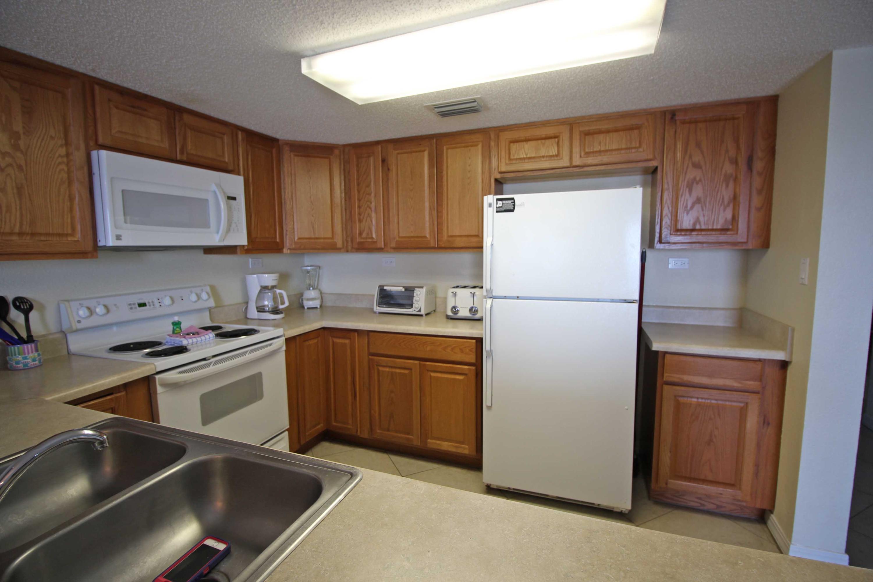 ISLANDER BEACH RESORT PH 2 - Residential