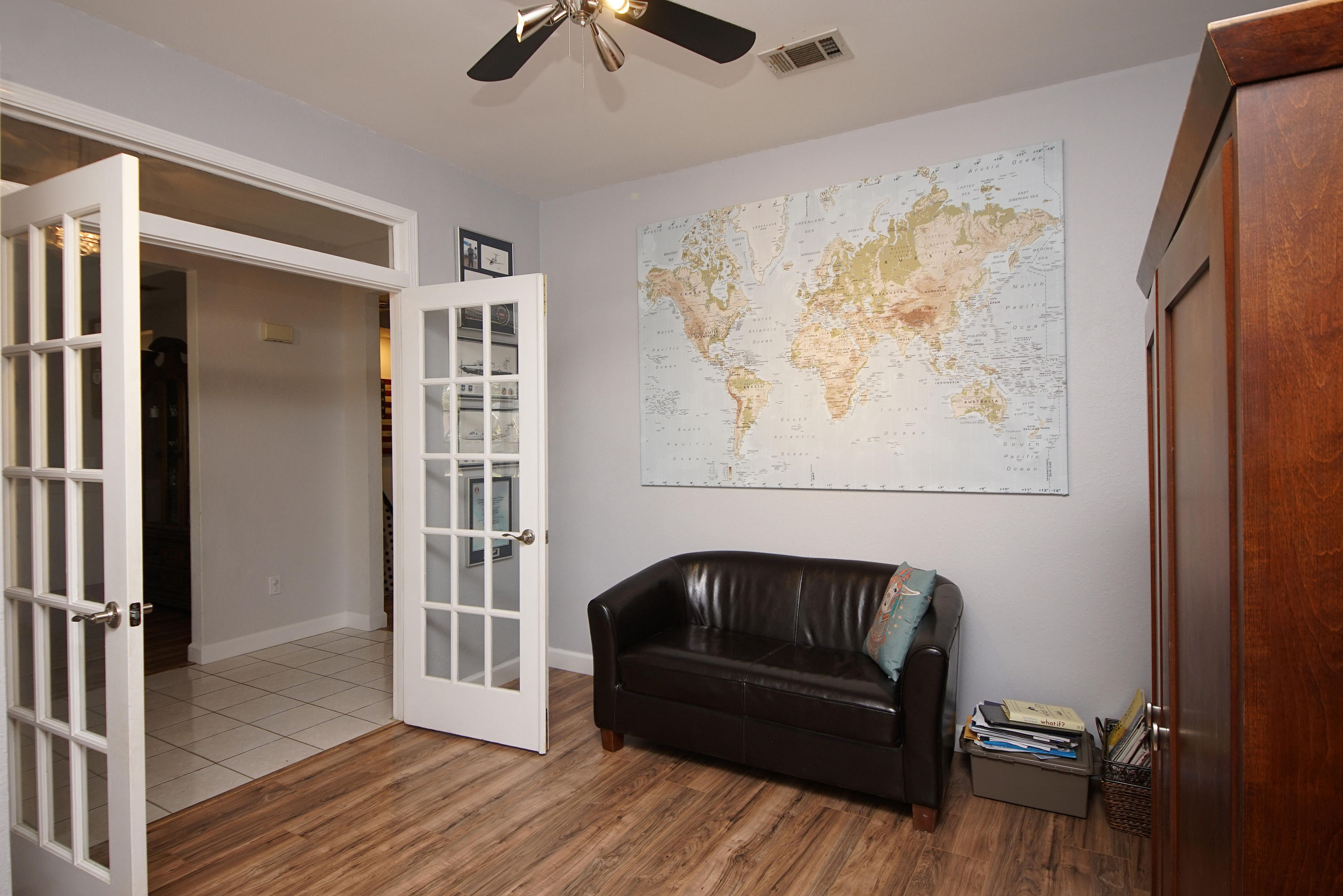 PARKWOOD ESTATES PH 1 BLUEWATER BAY - Residential