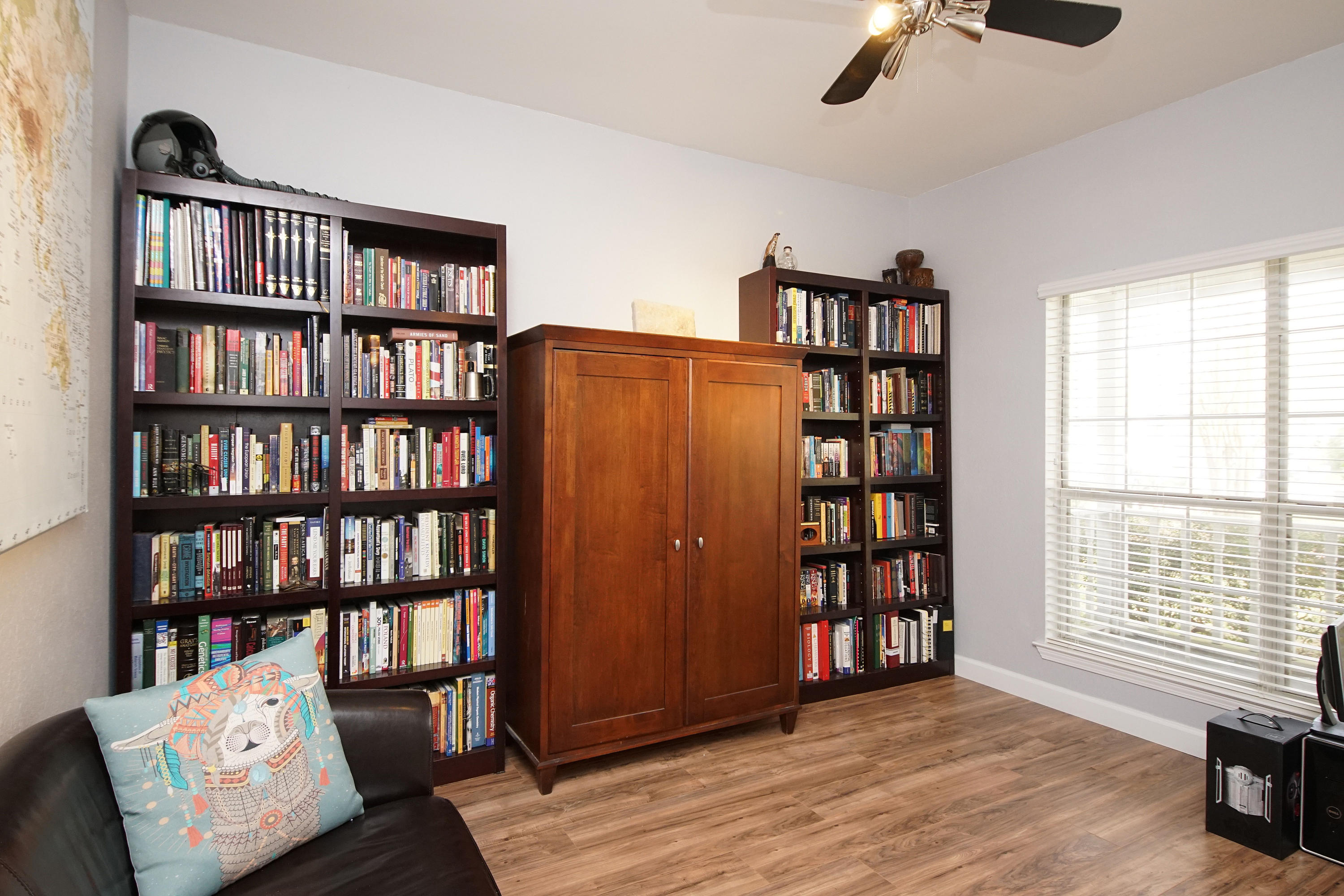 PARKWOOD ESTATES PH 1 BLUEWATER BAY - Residential