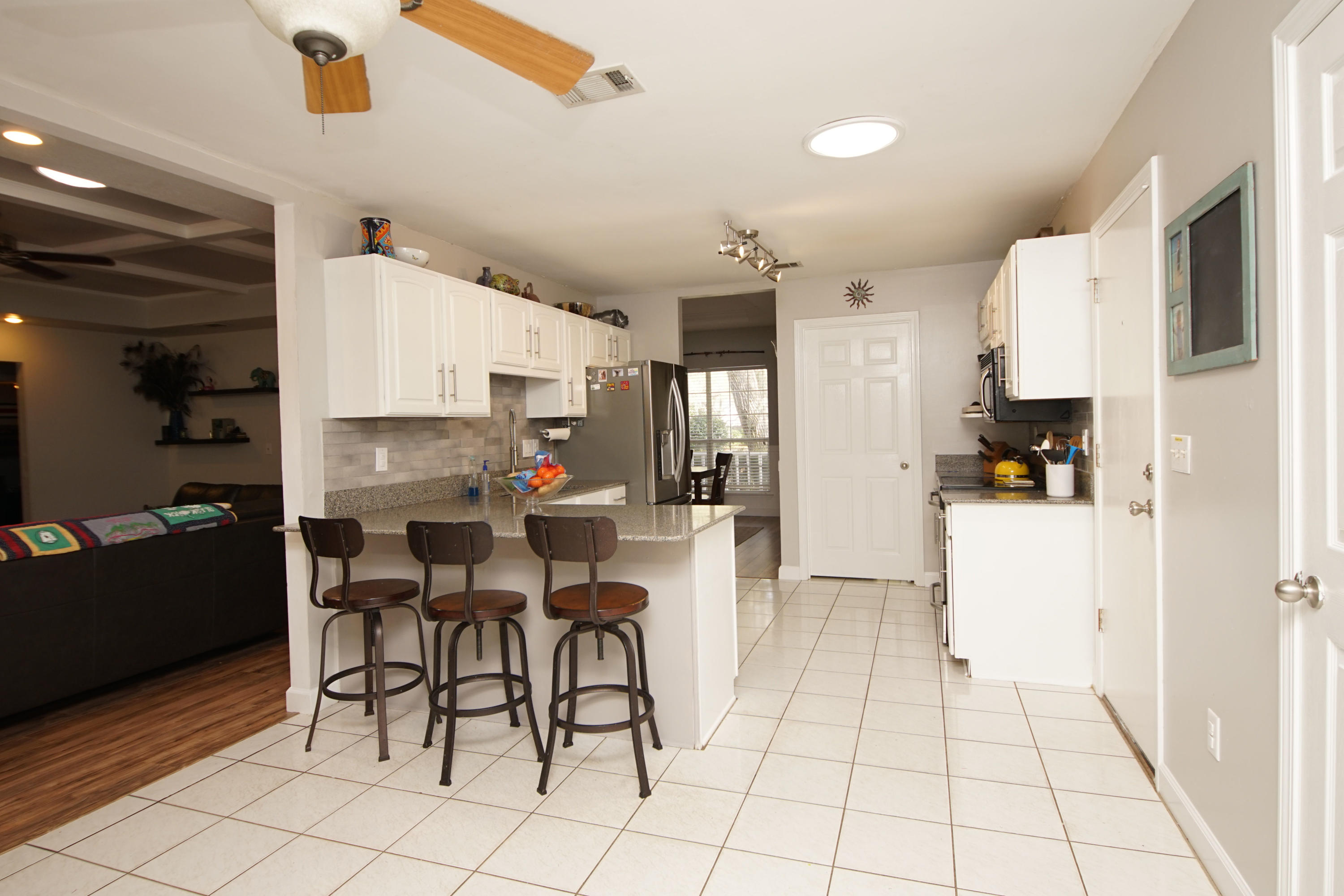 PARKWOOD ESTATES PH 1 BLUEWATER BAY - Residential