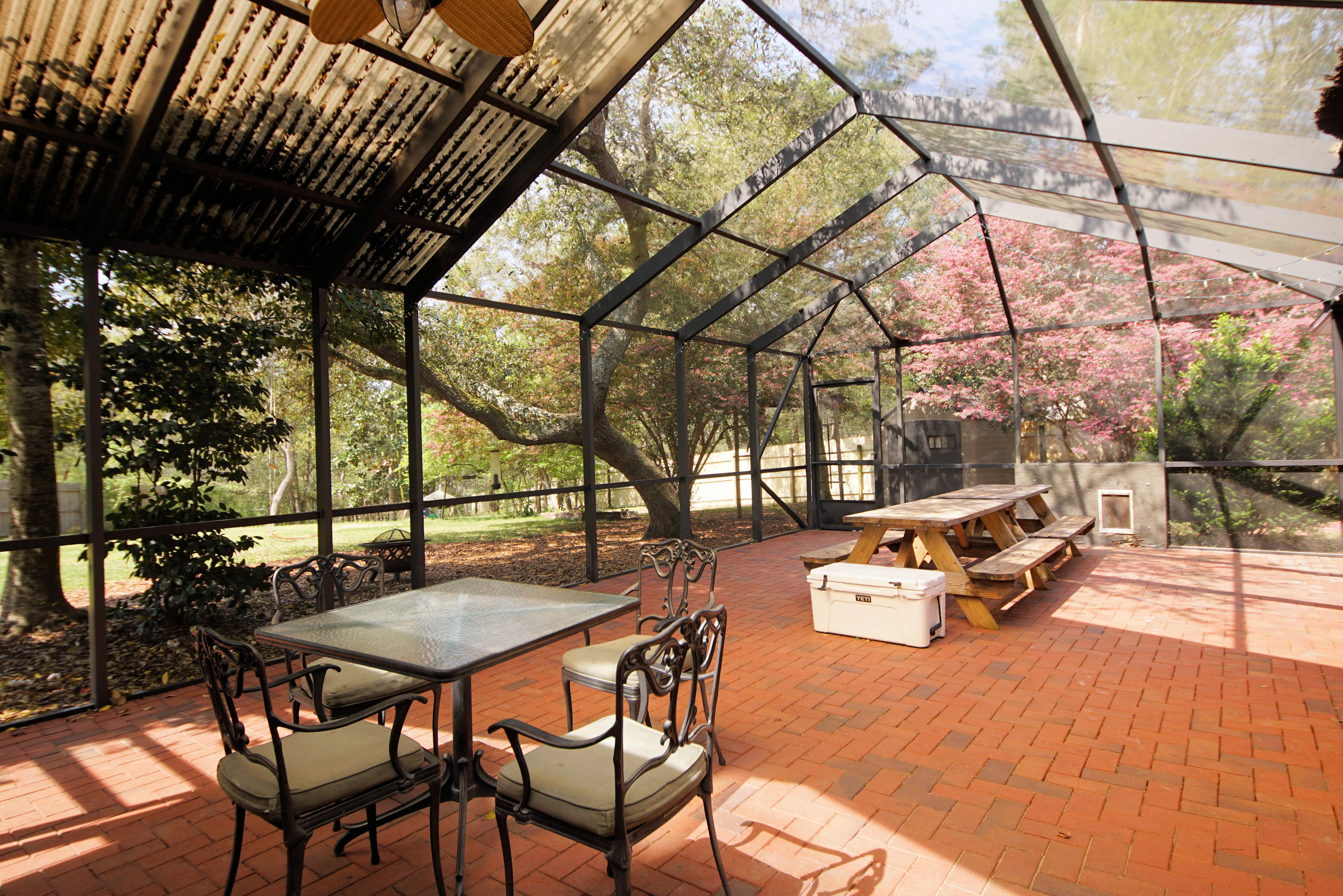 PARKWOOD ESTATES PH 1 BLUEWATER BAY - Residential