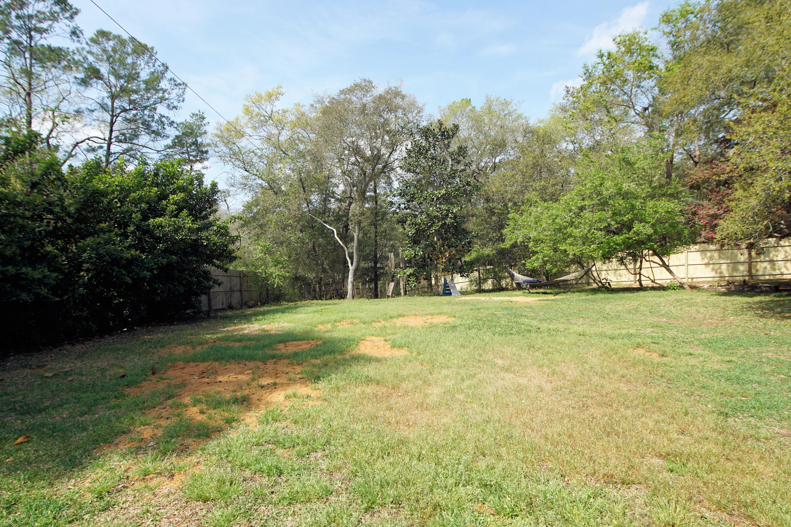 PARKWOOD ESTATES PH 1 BLUEWATER BAY - Residential