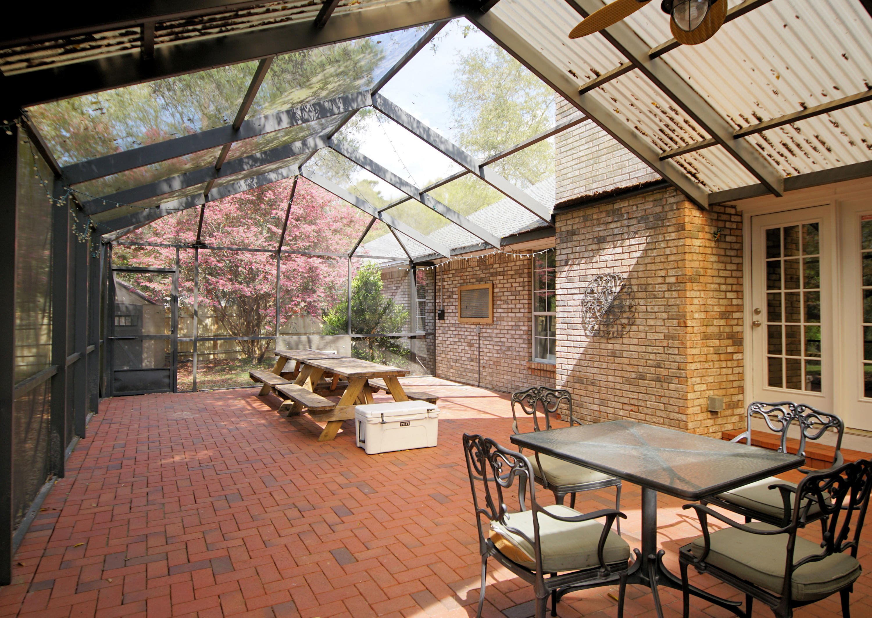 PARKWOOD ESTATES PH 1 BLUEWATER BAY - Residential