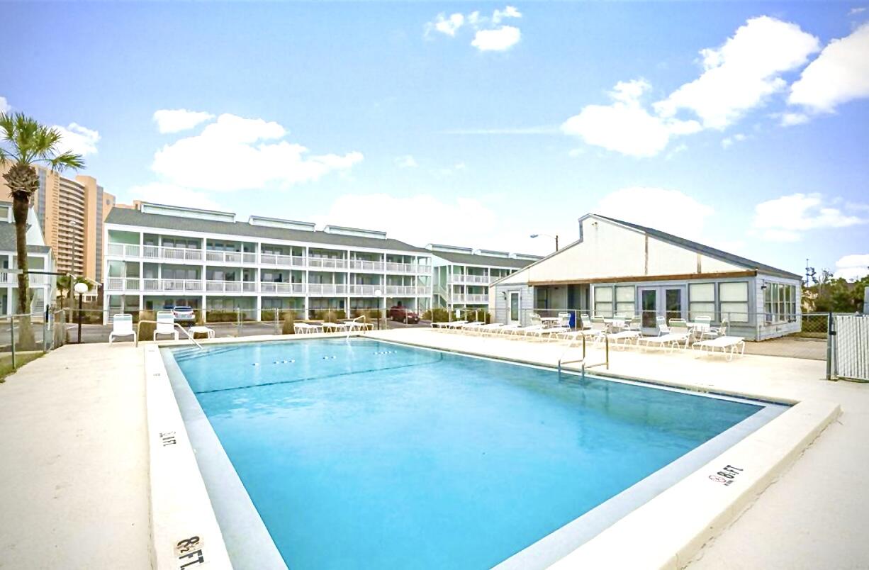 SOUTHWINDS III - Residential