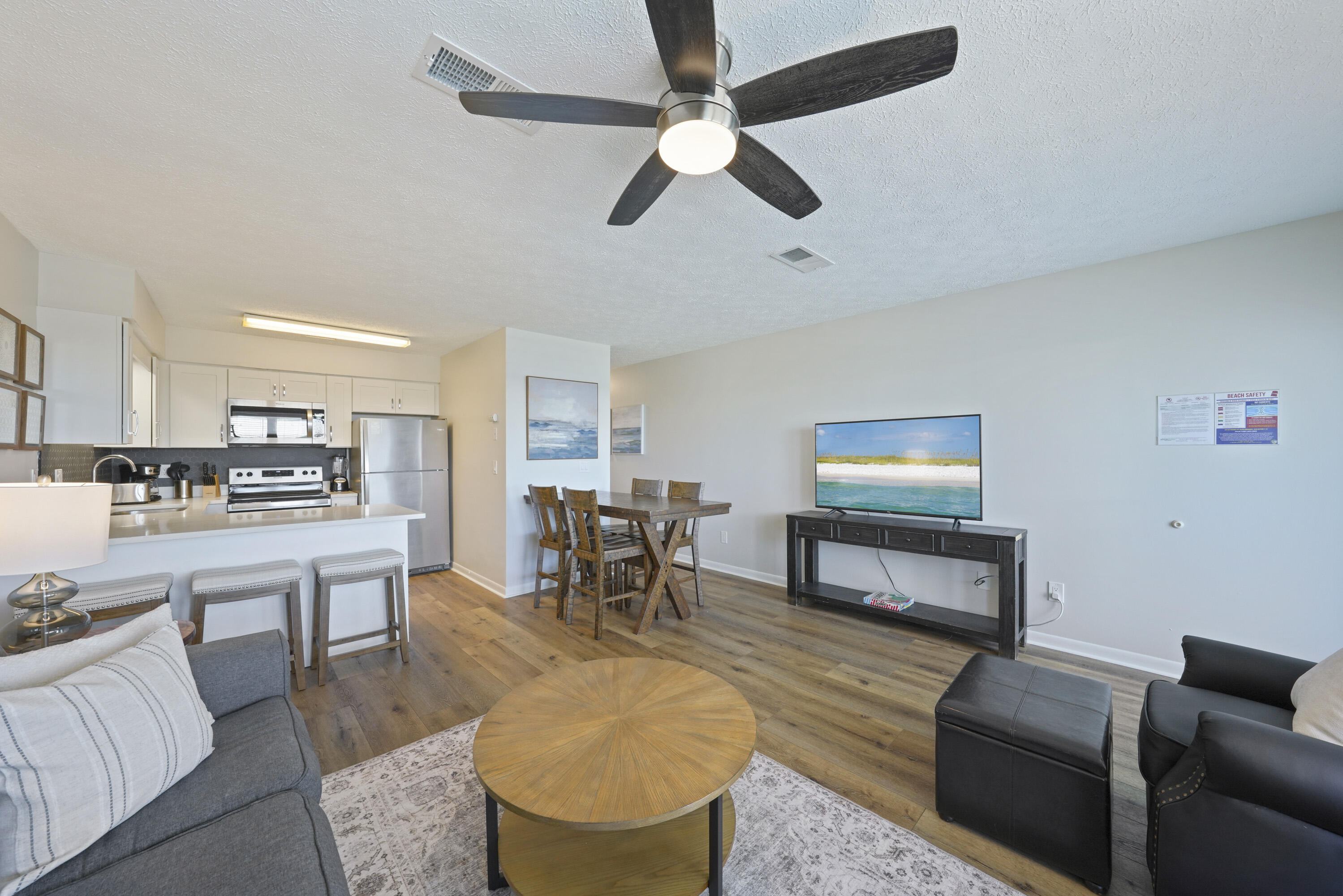 SOUTHWINDS III - Residential