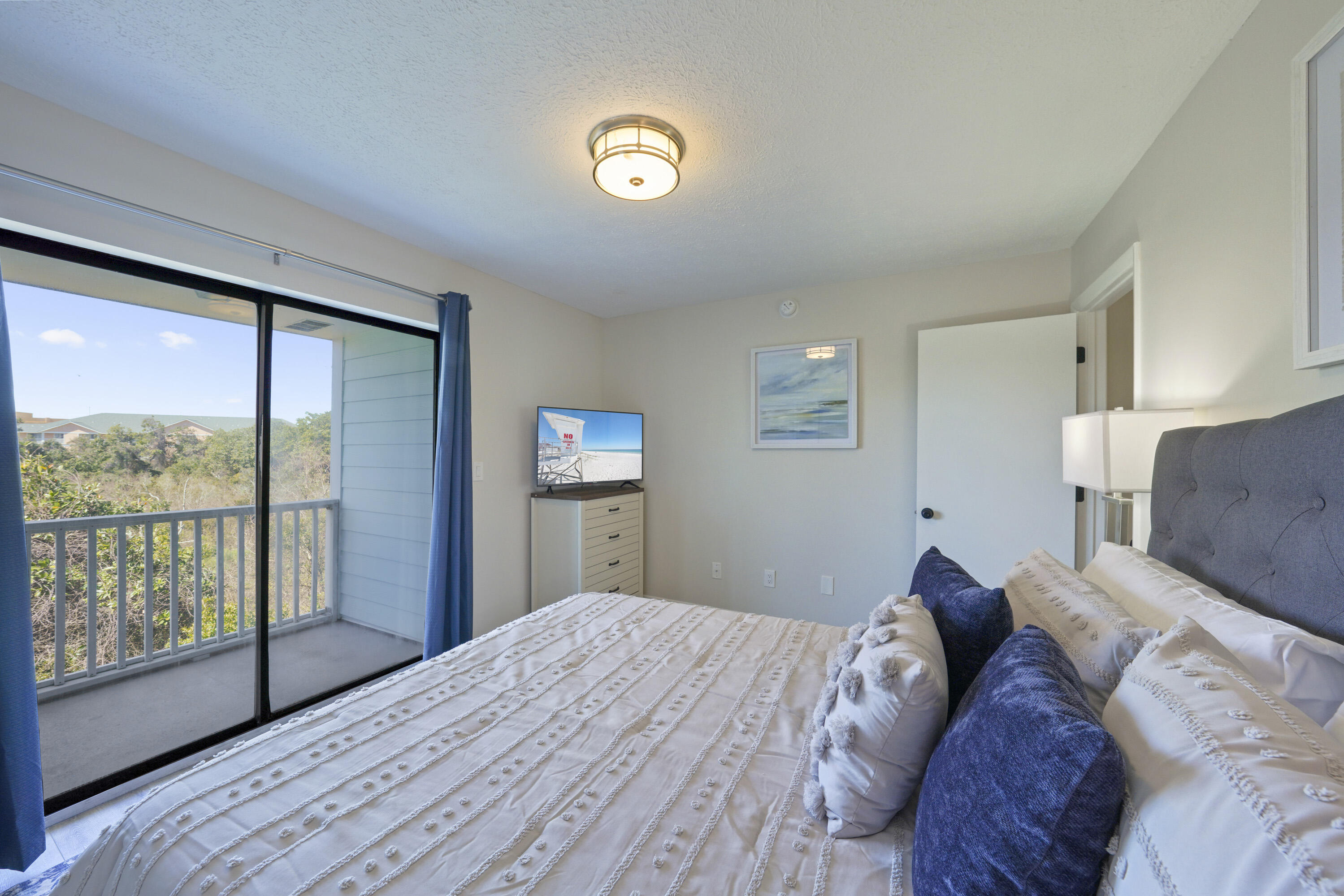 SOUTHWINDS III - Residential