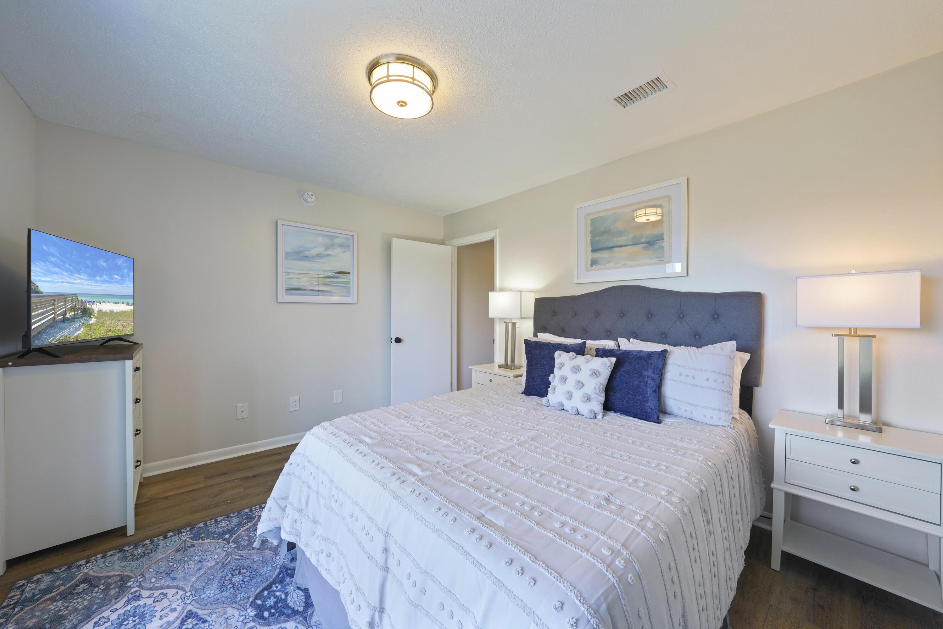 SOUTHWINDS III - Residential