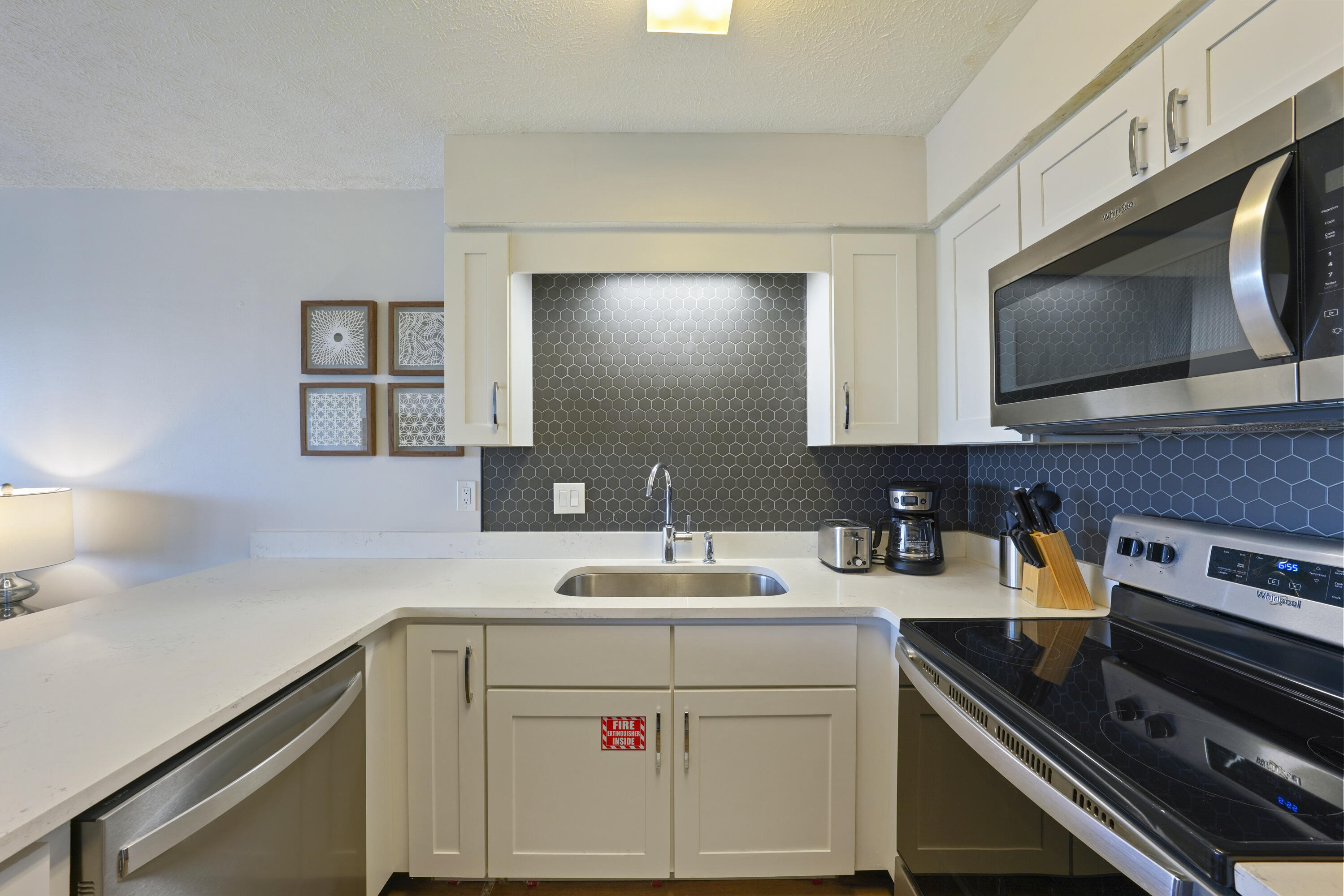 SOUTHWINDS III - Residential