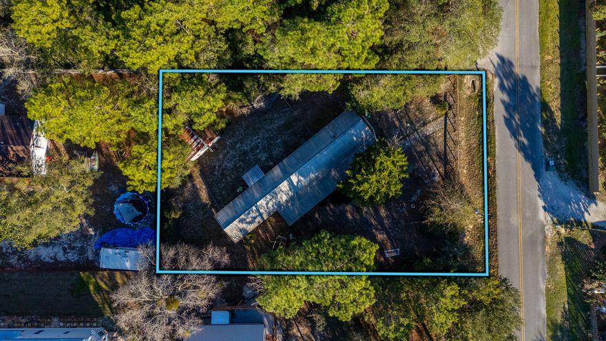 Have you ever dreamed of living a few minutes from the beach, but never imagined the price would work out? Well this home may be the perfect more affordable option for that beach destination or even the perfect second home that is located only a few minutes from the highly desired 30A. So grab the family and get ready to enjoy all things Florida!