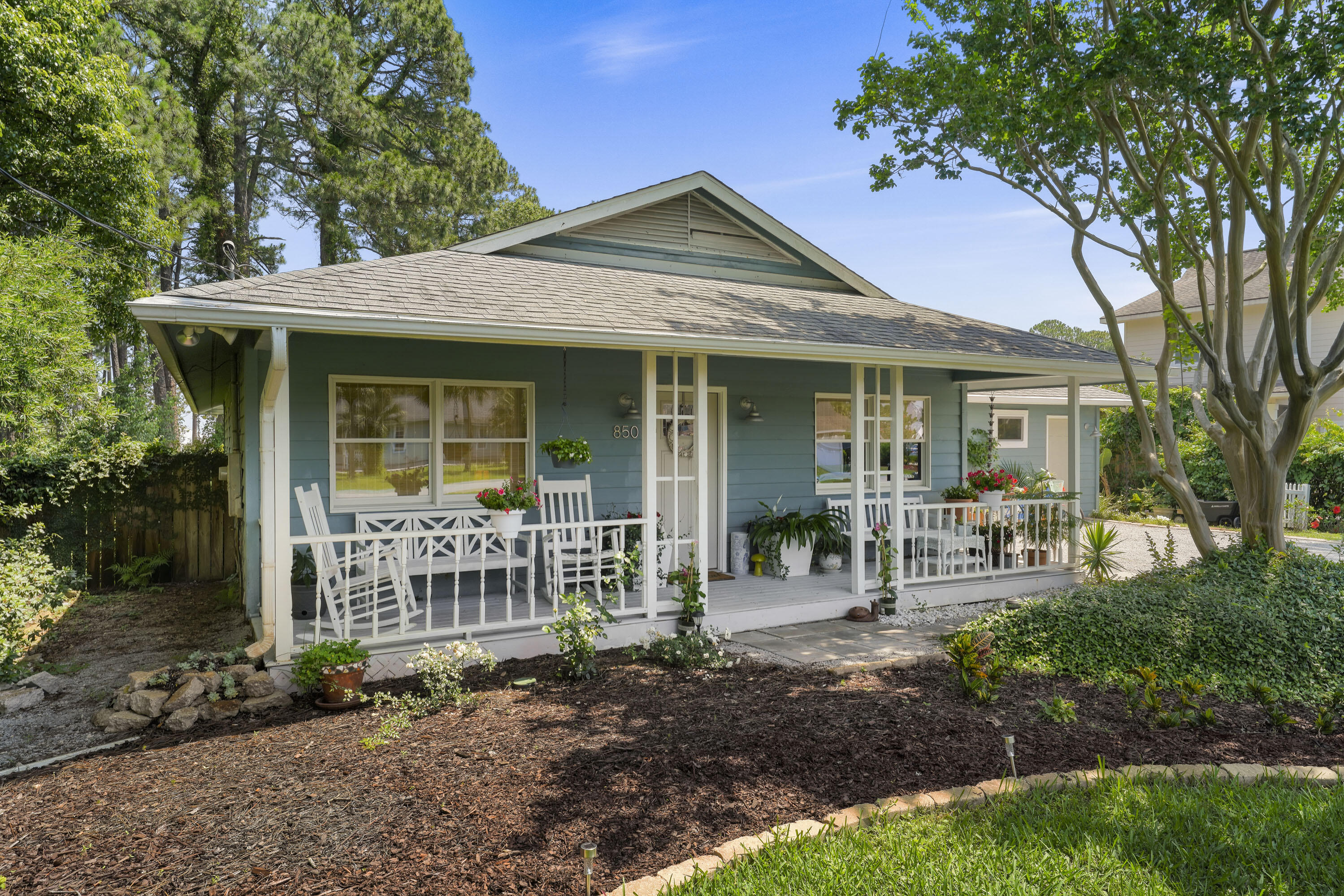 HOLIDAY SHORES EST 4TH ADDN - Residential