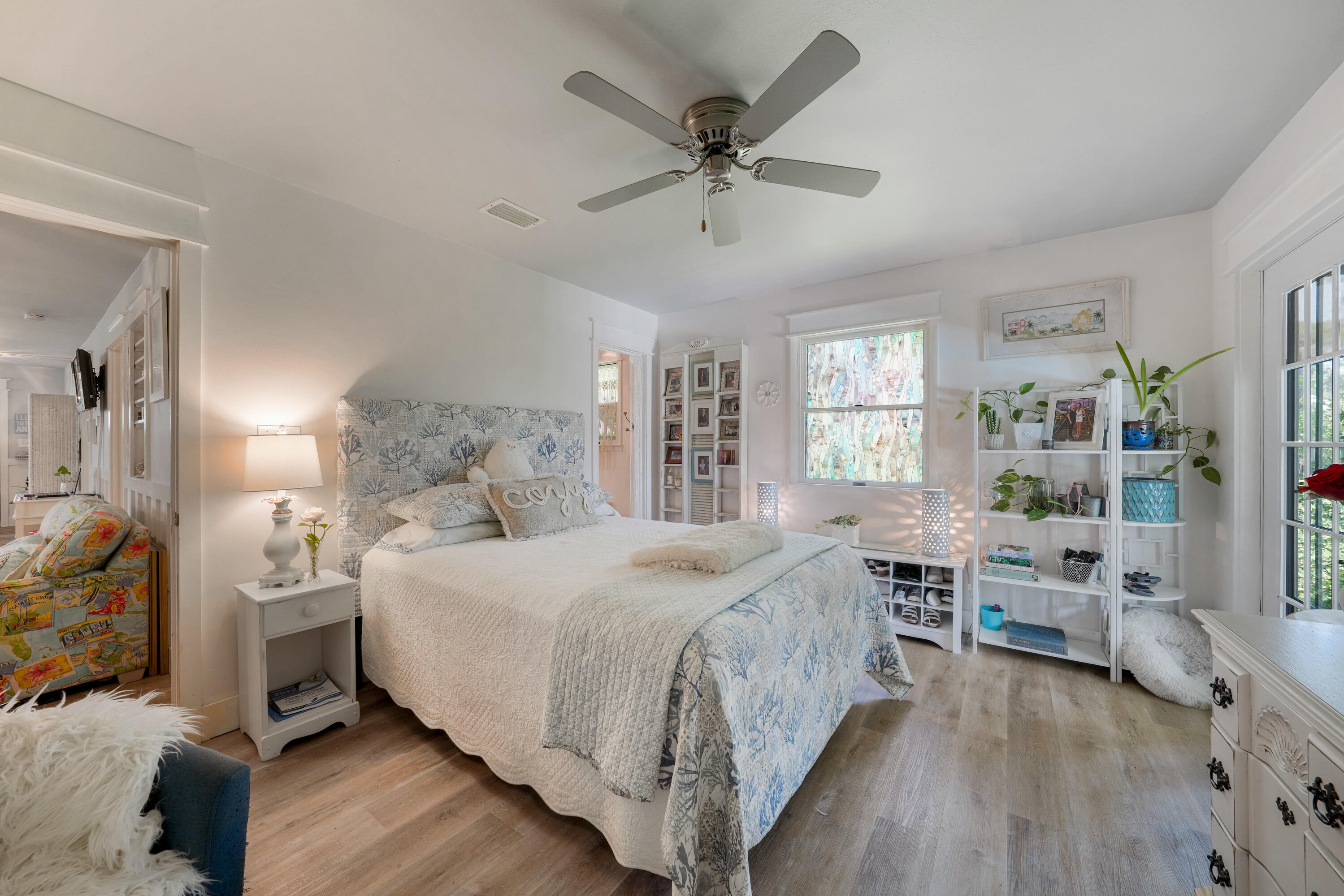 HOLIDAY SHORES EST 4TH ADDN - Residential