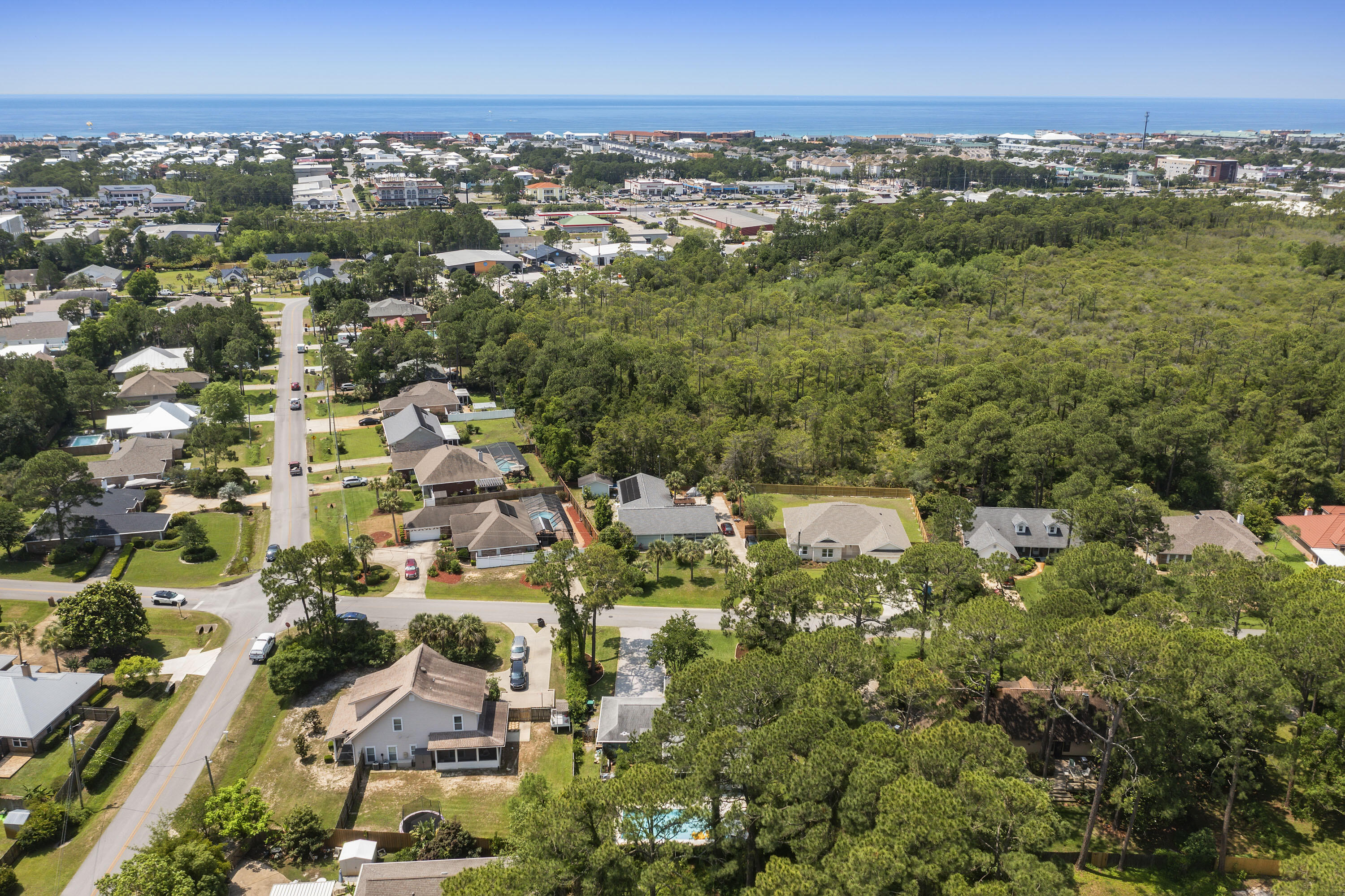 HOLIDAY SHORES EST 4TH ADDN - Residential