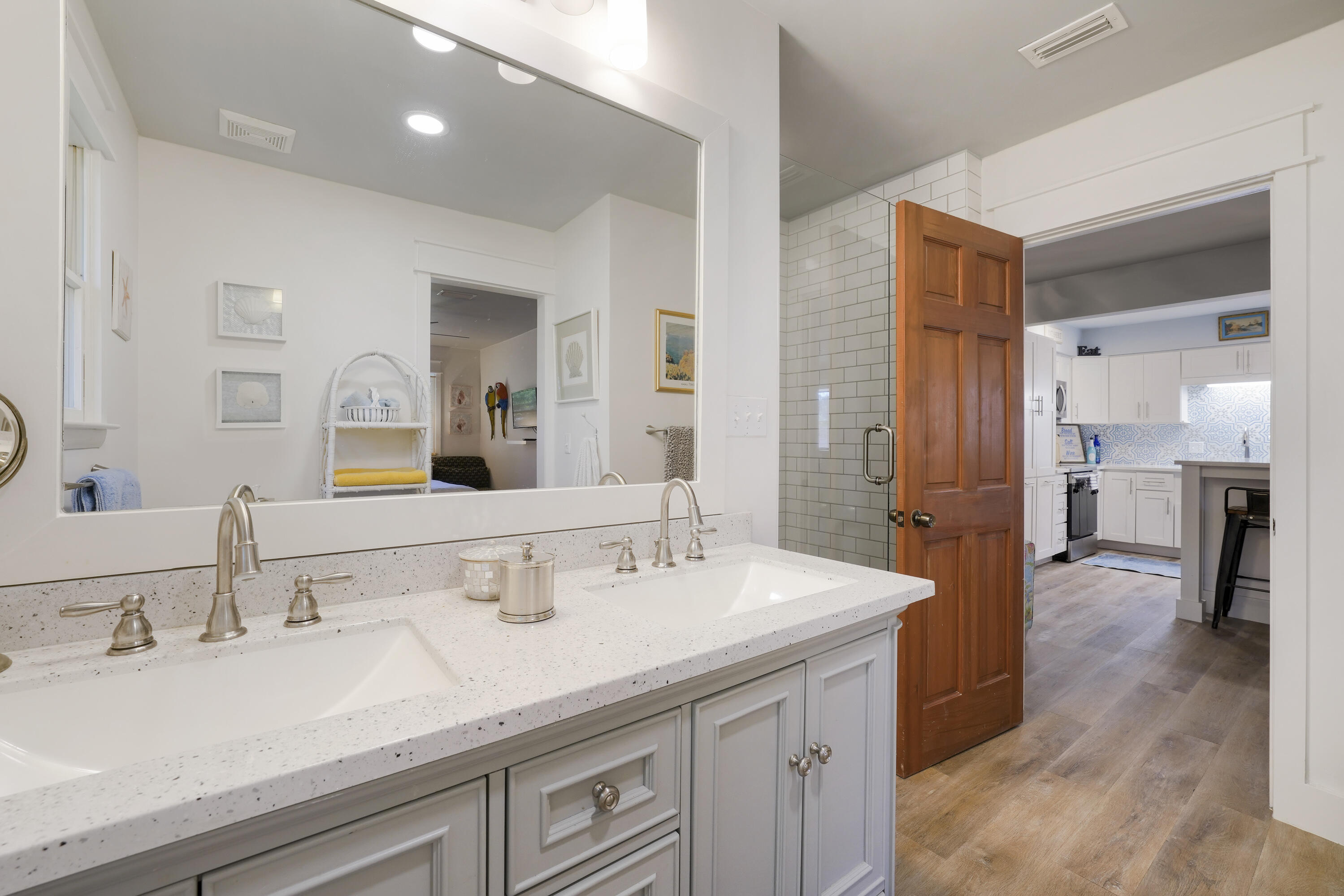 HOLIDAY SHORES EST 4TH ADDN - Residential