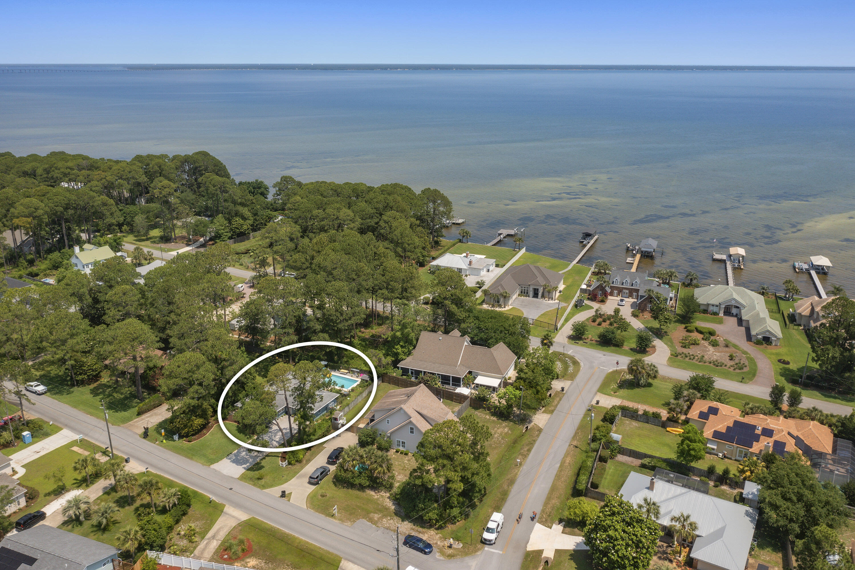 HOLIDAY SHORES EST 4TH ADDN - Residential