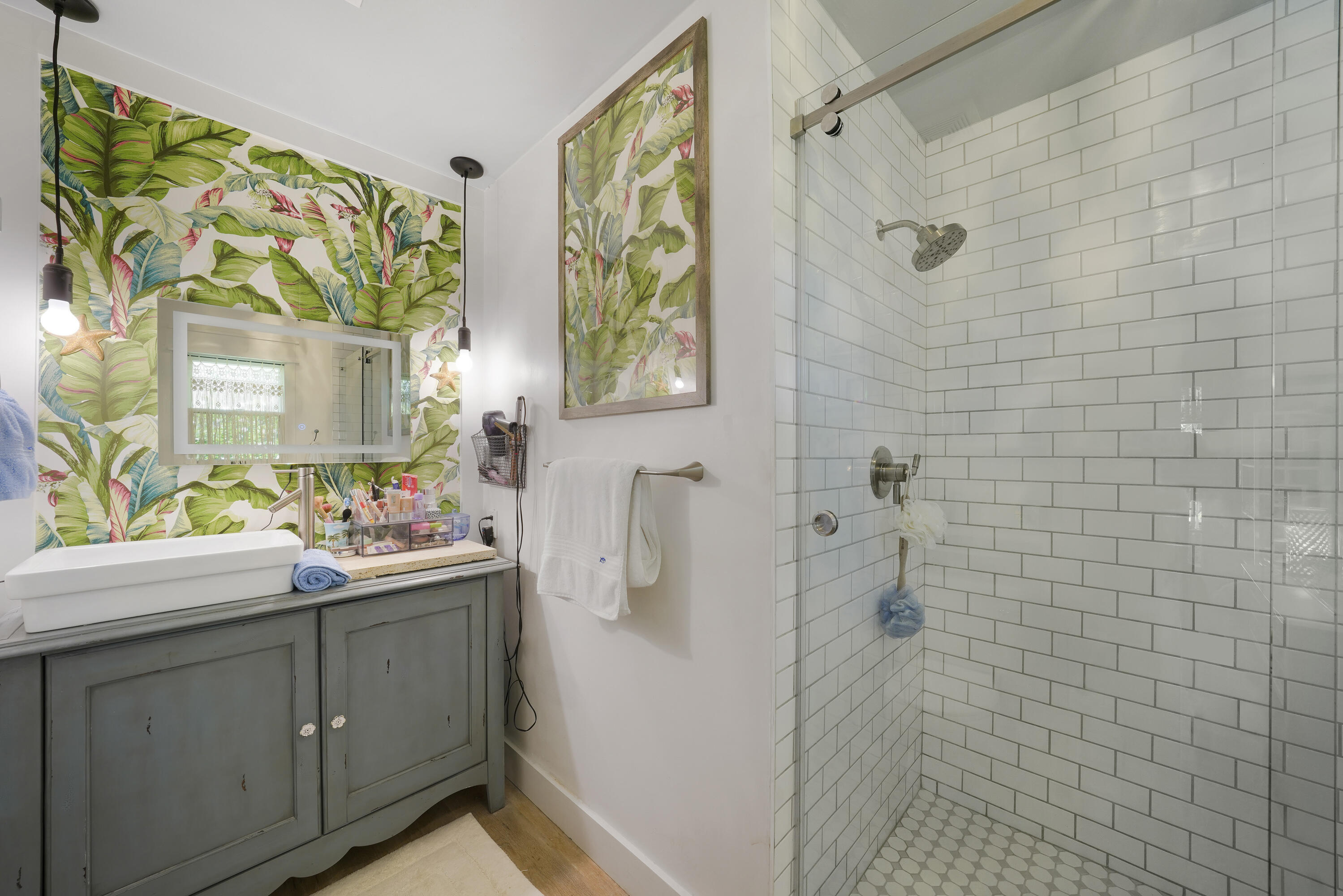 HOLIDAY SHORES EST 4TH ADDN - Residential