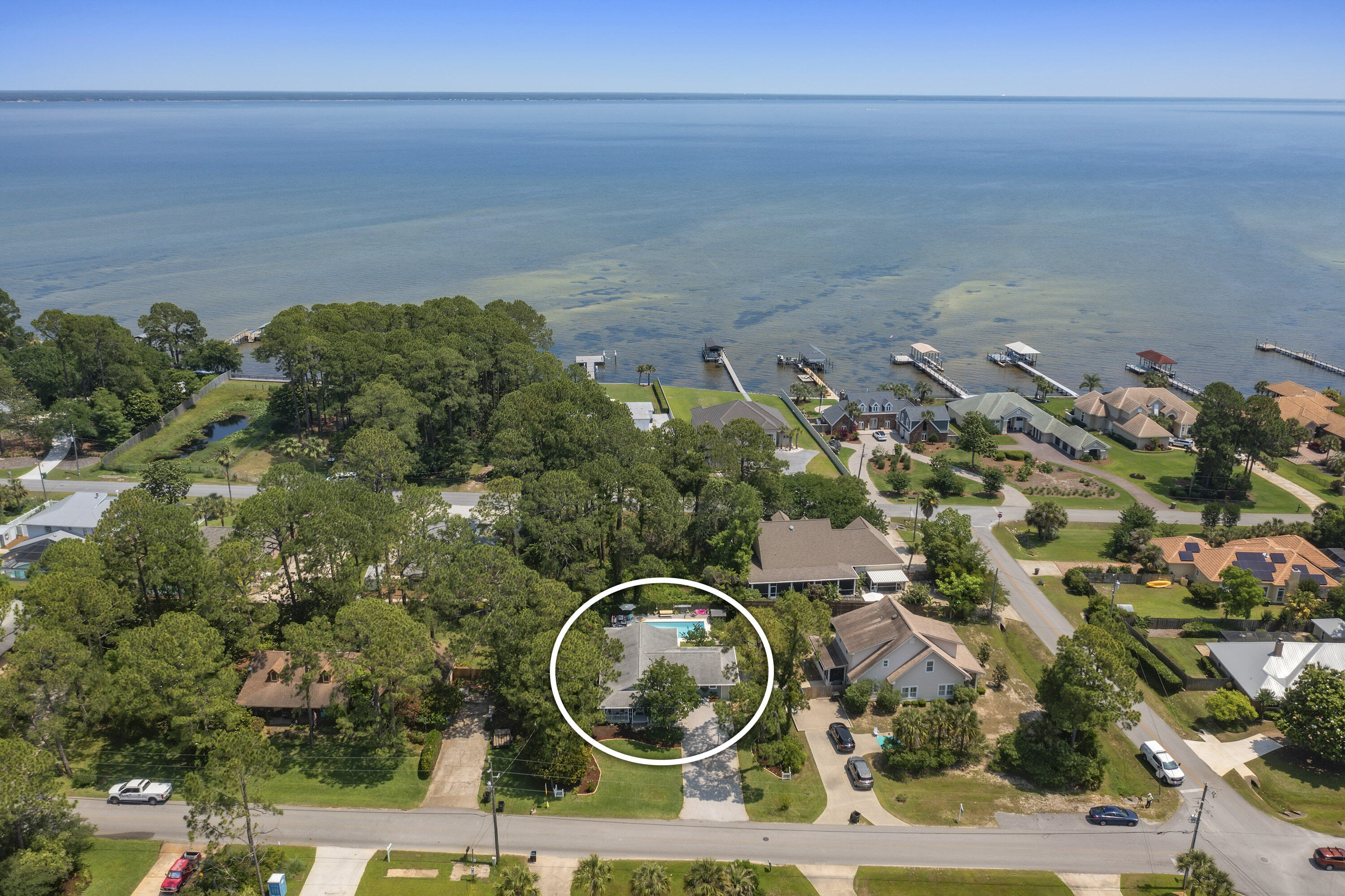 HOLIDAY SHORES EST 4TH ADDN - Residential