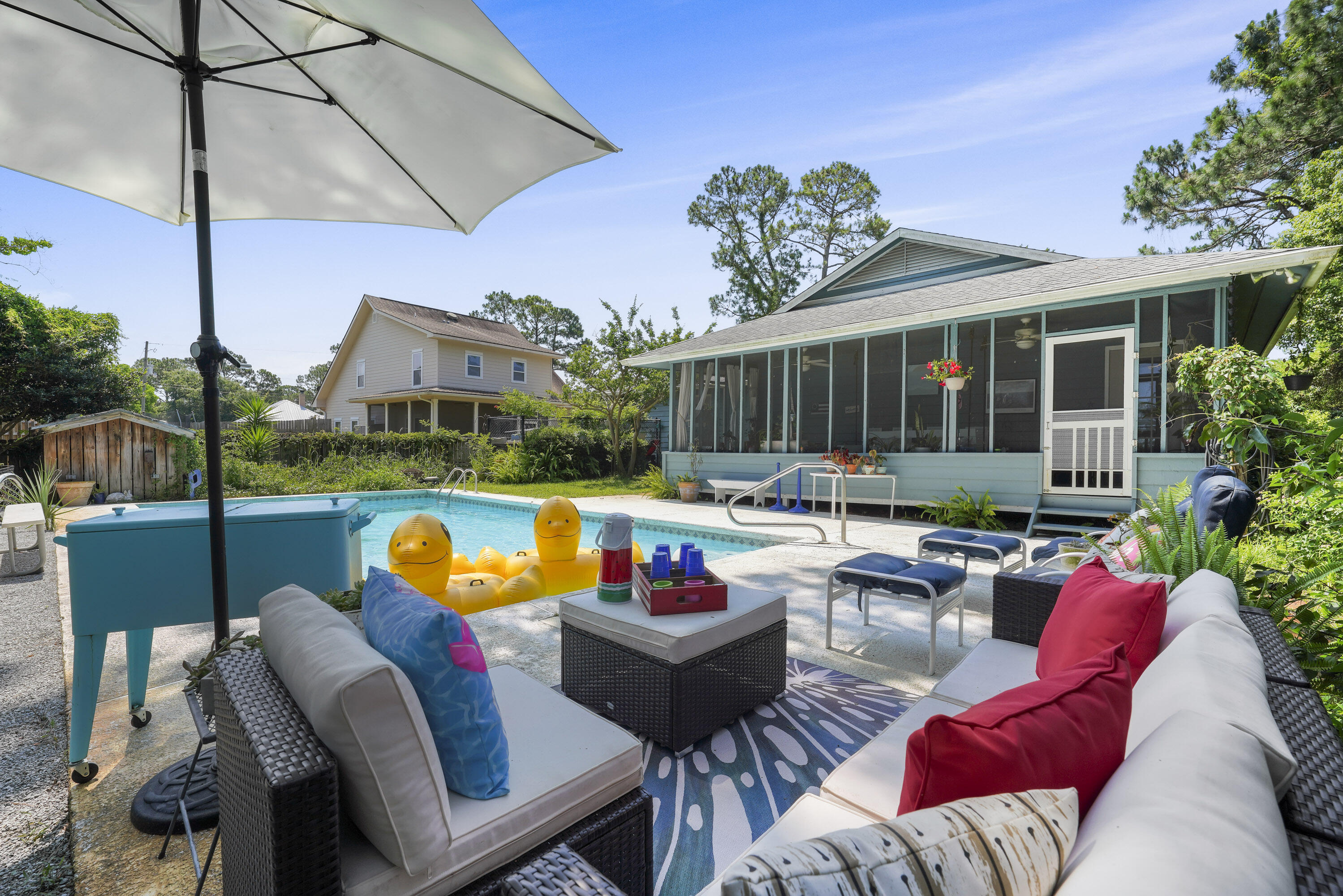 HOLIDAY SHORES EST 4TH ADDN - Residential