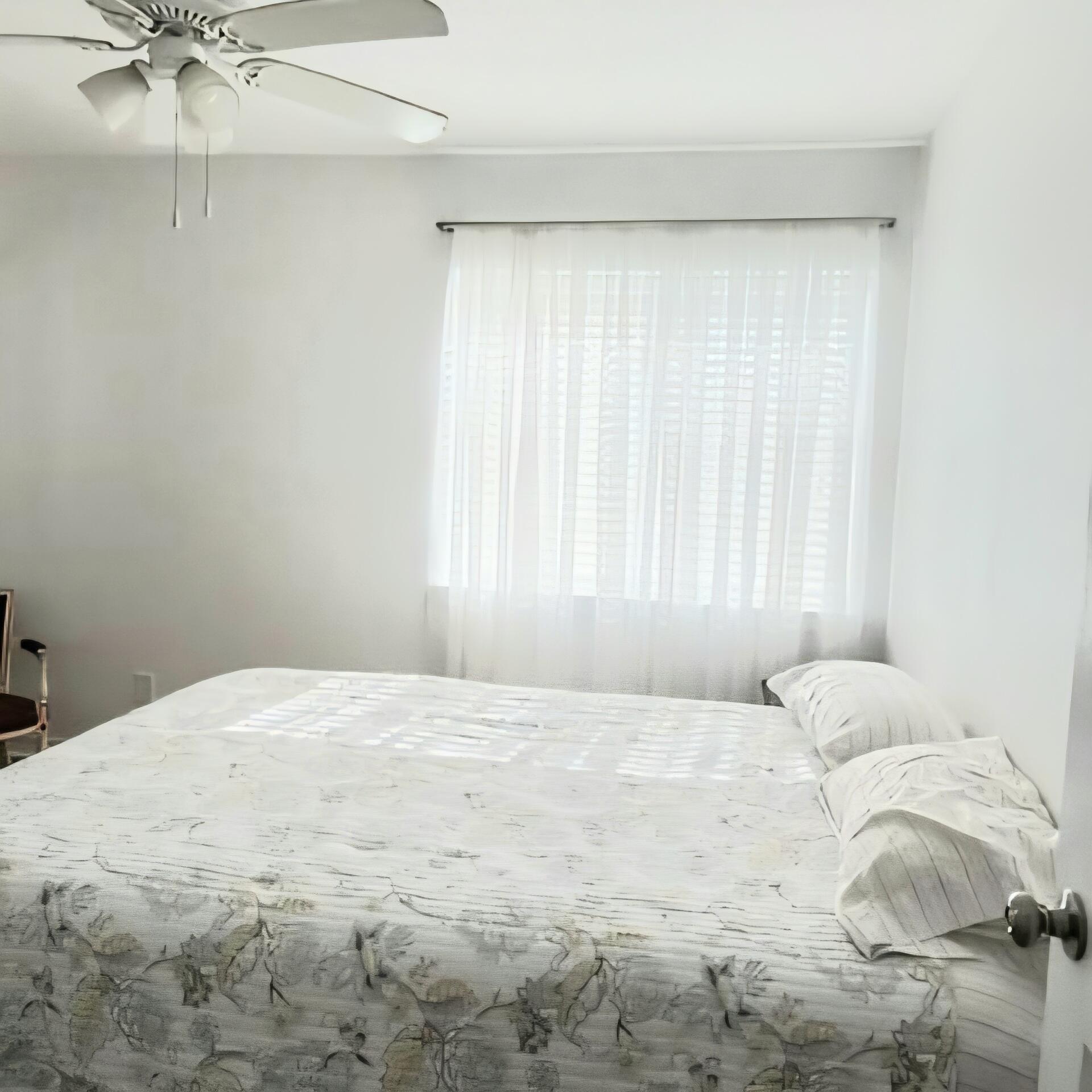 FINISTERRA CONDO - Residential
