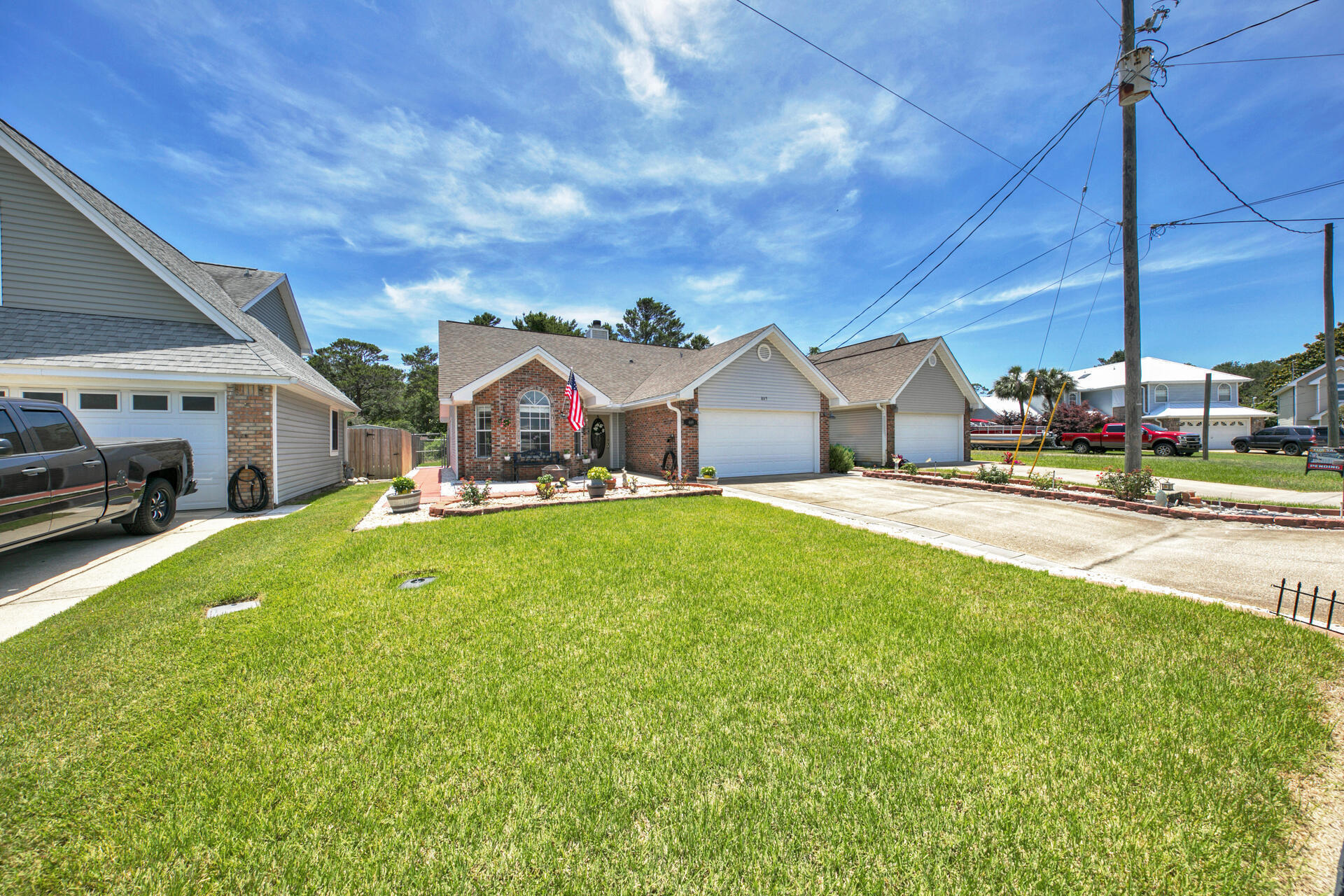 Highest and Best due by 6/18/2021 - Welcome Home! Located just a few minutes to Hurlburt Air Force Base, This spacious and stunning home boasts large living area with high cathedral ceilings, recessed lighting, a gas/wood fireplace. Kitchen has vaulted ceiling, lots of counter space, plenty of cabinets, breakfast bar and breakfast nook situated next to a bay window that lets in a plethora of natural light. Sliding glass doors lead out to the open patio perfect for cookouts and family time! The kitchen boats stainless steel appliances, a gorgeous backsplash and so much more. A secluded area w/ no through traffic and close to everything - shopping, schools, the water and more! Enjoy plenty of room to stretch out in your master bedroom that features a large walk in closet. 2 Car Garage!